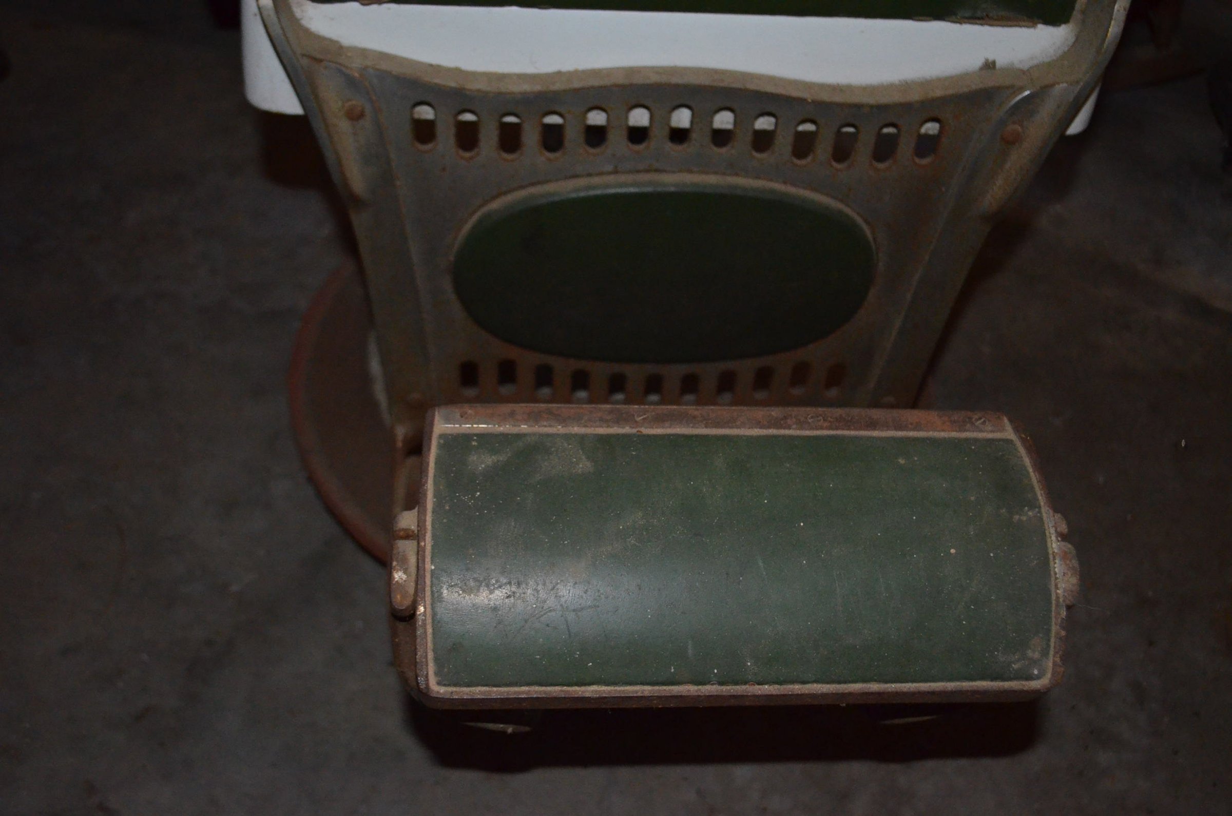 Property photo 204 - LARGE COLLECTIBLE & ANTIQUE AUCTION IN ALLEN COUNTY, INDIANA