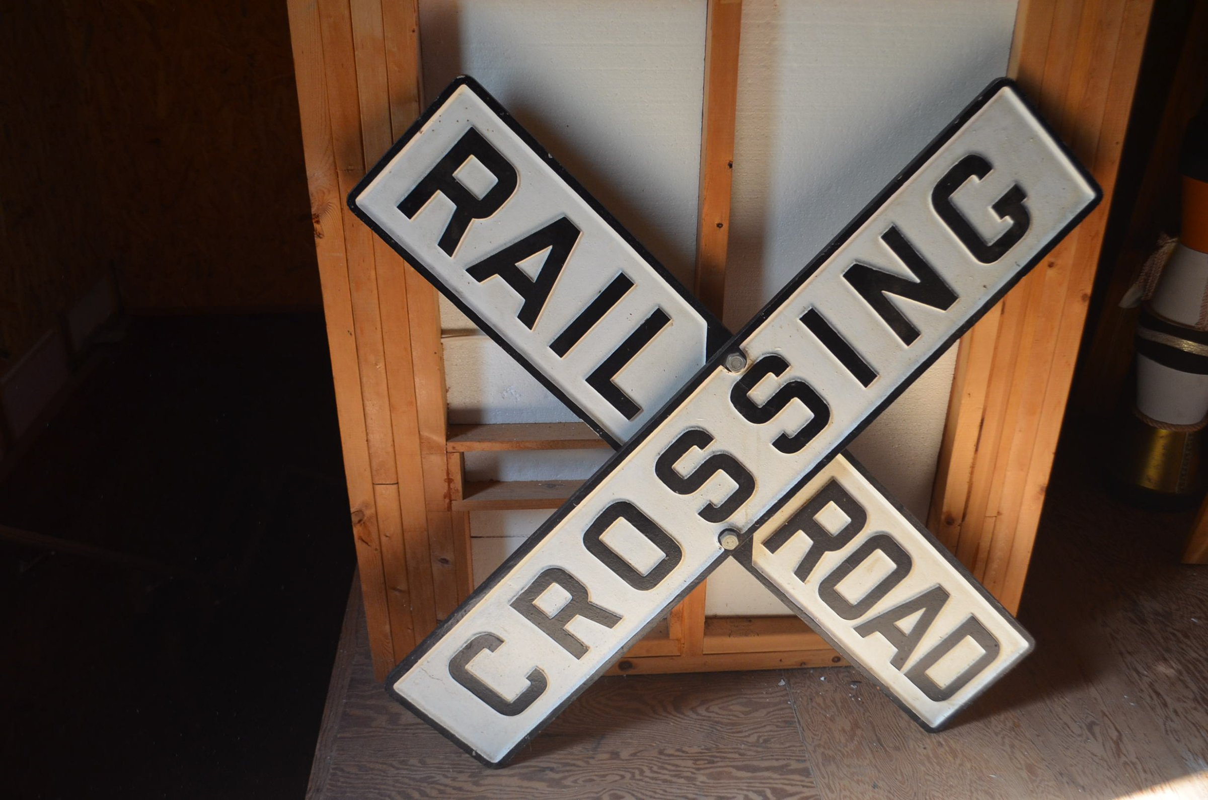 Property photo 216 - LARGE COLLECTIBLE & ANTIQUE AUCTION IN ALLEN COUNTY, INDIANA