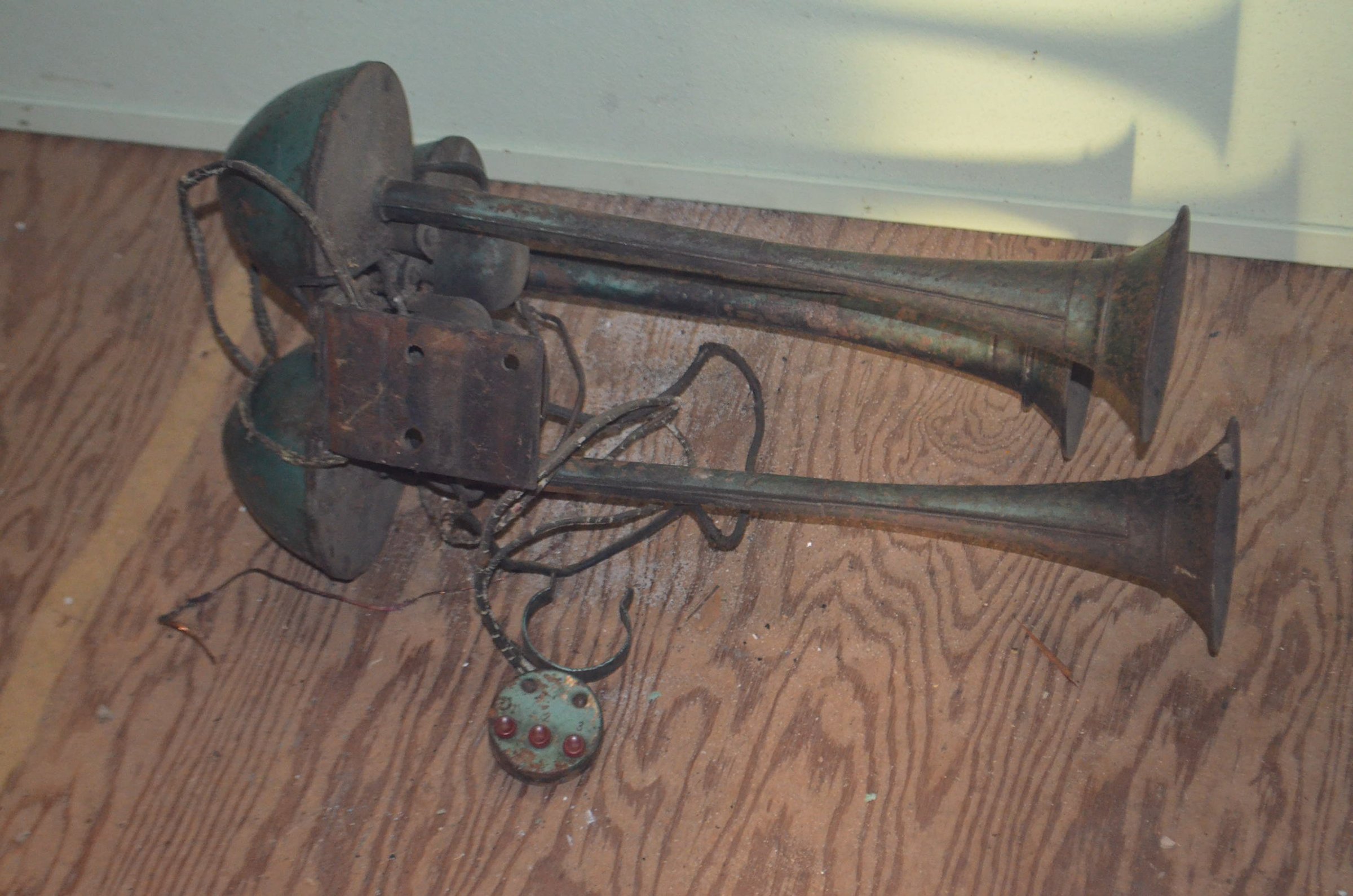 Property photo 262 - LARGE COLLECTIBLE & ANTIQUE AUCTION IN ALLEN COUNTY, INDIANA