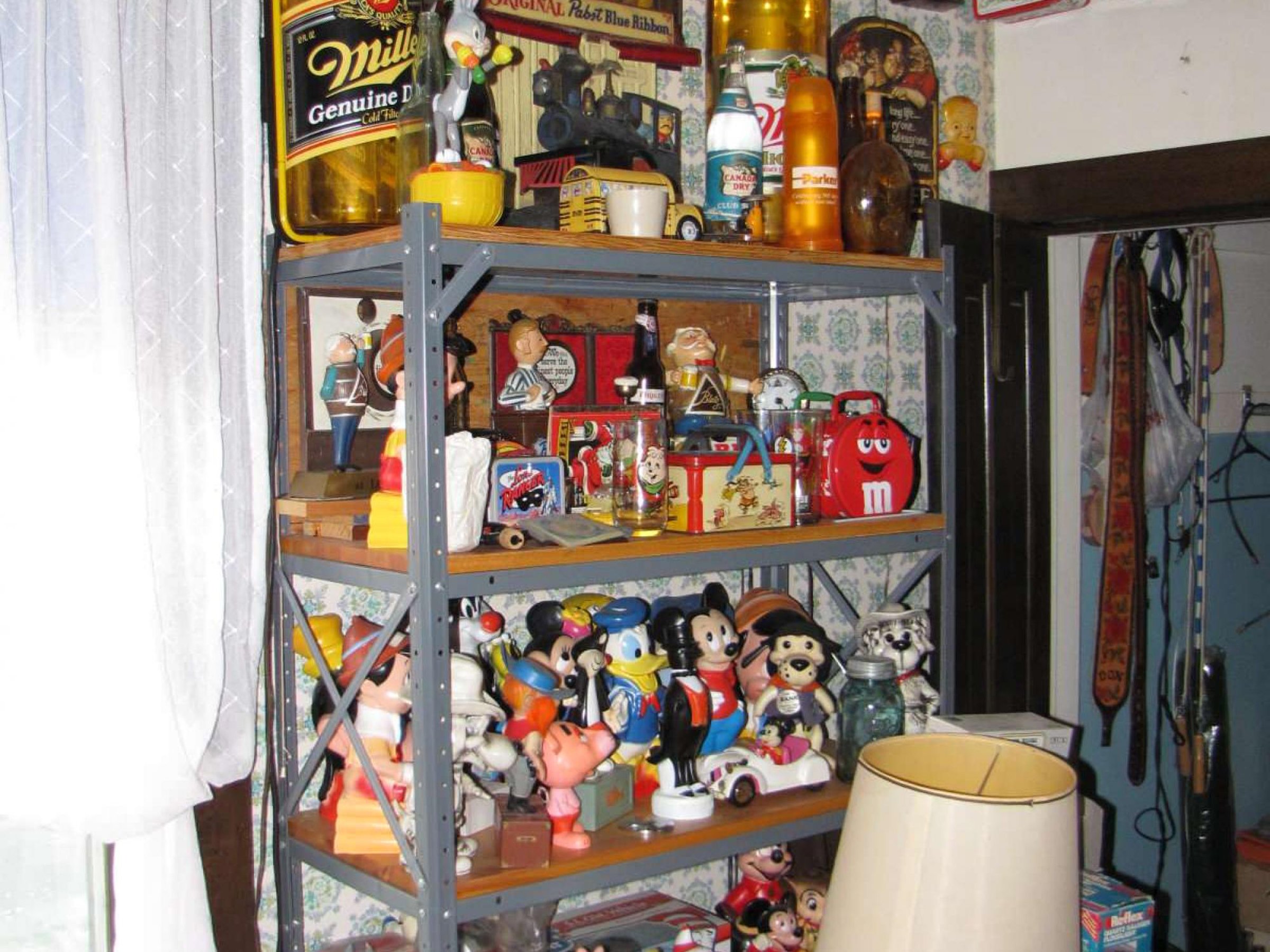 Property photo 108 - LARGE COLLECTIBLE & ANTIQUE AUCTION IN ALLEN COUNTY, INDIANA