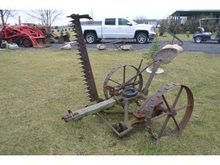 Property photo 33 - PERSONAL PROPERTY & ANTIQUE TRACTORS AUCTION IN HUNTINGTON COUNTY, INDIANA