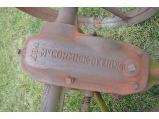 Property photo 35 - PERSONAL PROPERTY & ANTIQUE TRACTORS AUCTION IN HUNTINGTON COUNTY, INDIANA
