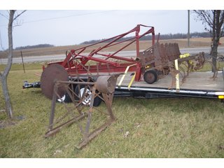 Property photo 40 - PERSONAL PROPERTY & ANTIQUE TRACTORS AUCTION IN HUNTINGTON COUNTY, INDIANA