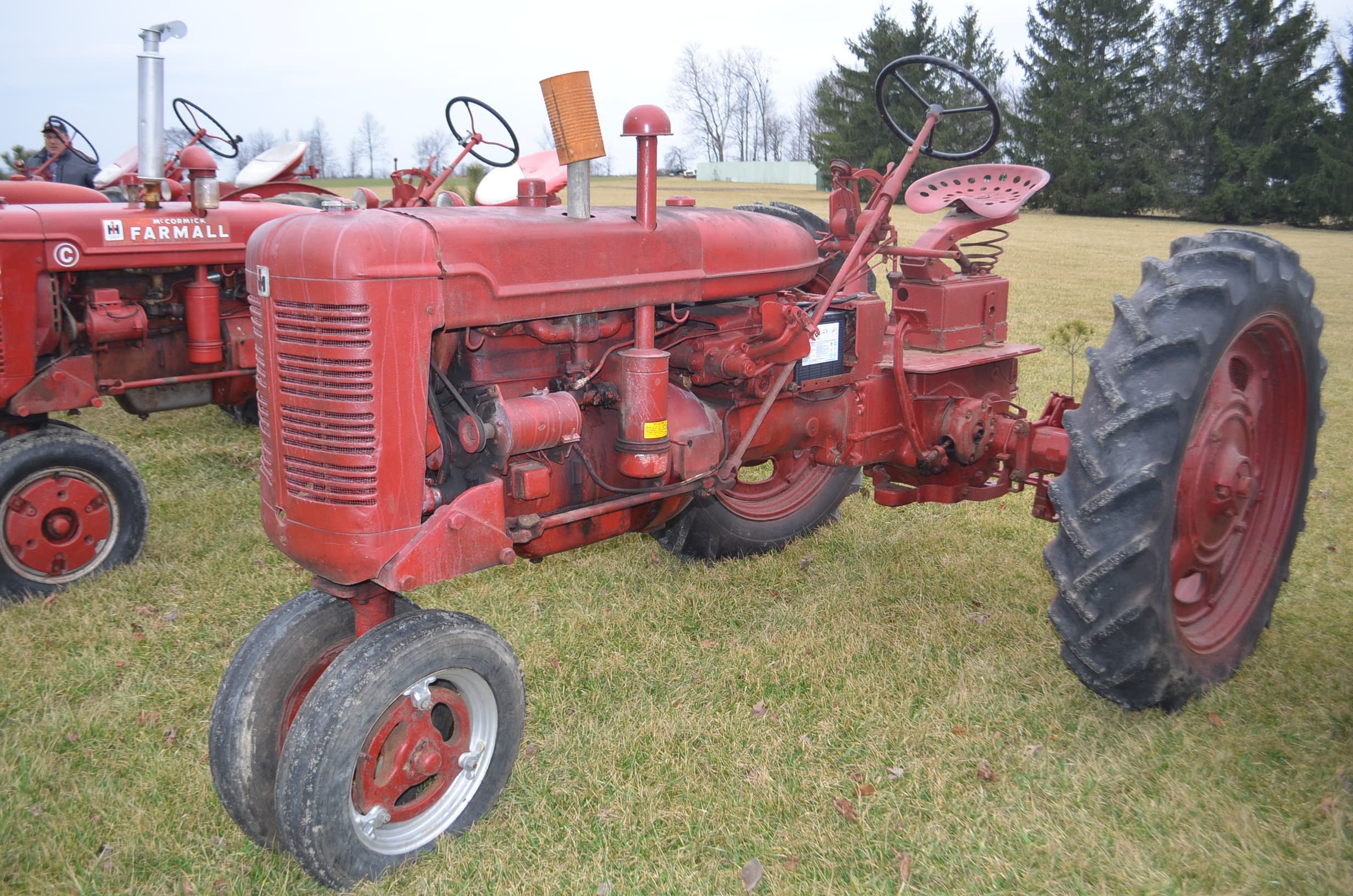 Property photo 12 - PERSONAL PROPERTY & ANTIQUE TRACTORS AUCTION IN HUNTINGTON COUNTY, INDIANA