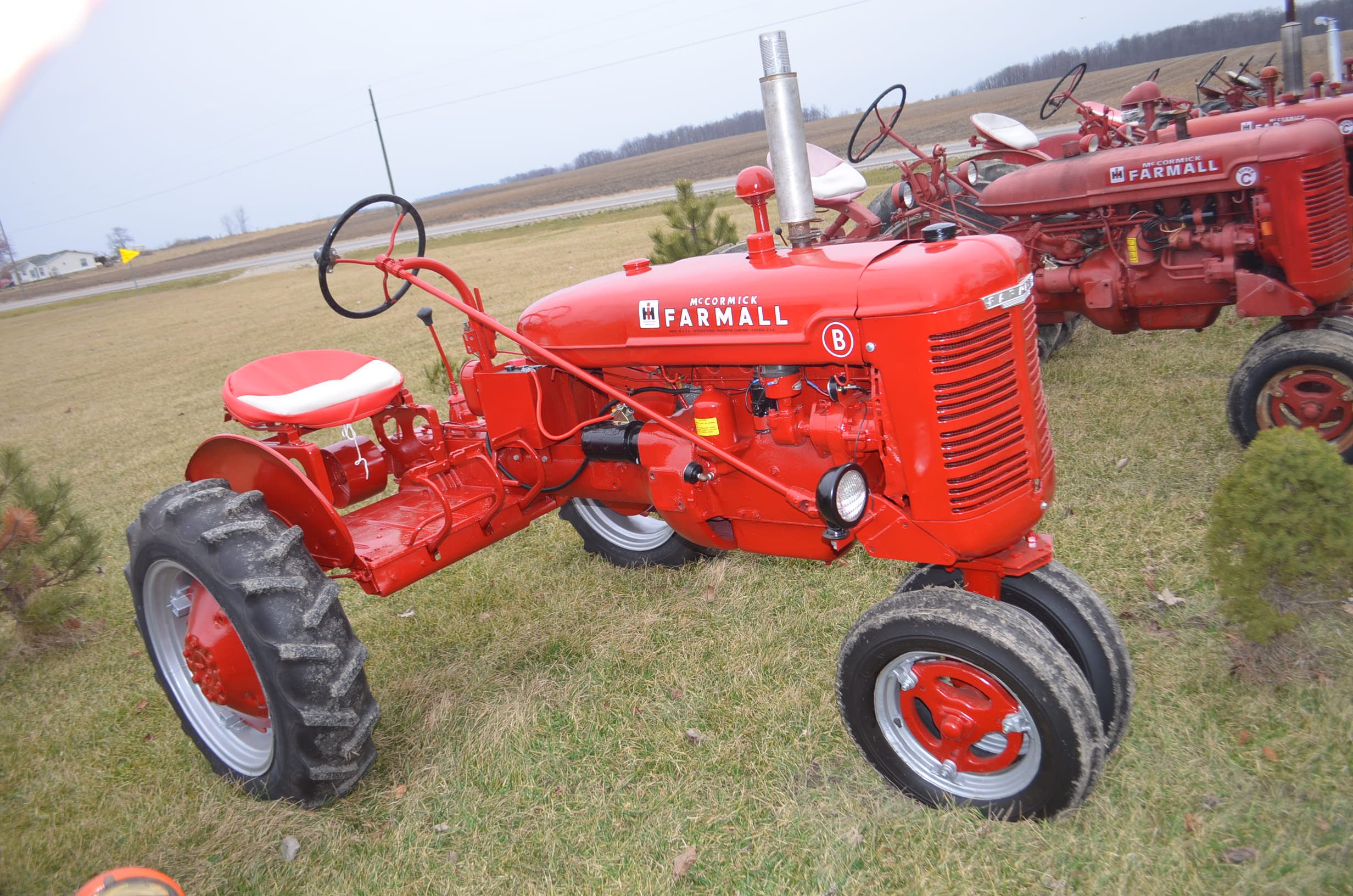 Property photo 21 - PERSONAL PROPERTY & ANTIQUE TRACTORS AUCTION IN HUNTINGTON COUNTY, INDIANA