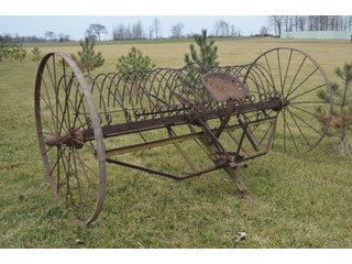 Property photo 37 - PERSONAL PROPERTY & ANTIQUE TRACTORS AUCTION IN HUNTINGTON COUNTY, INDIANA