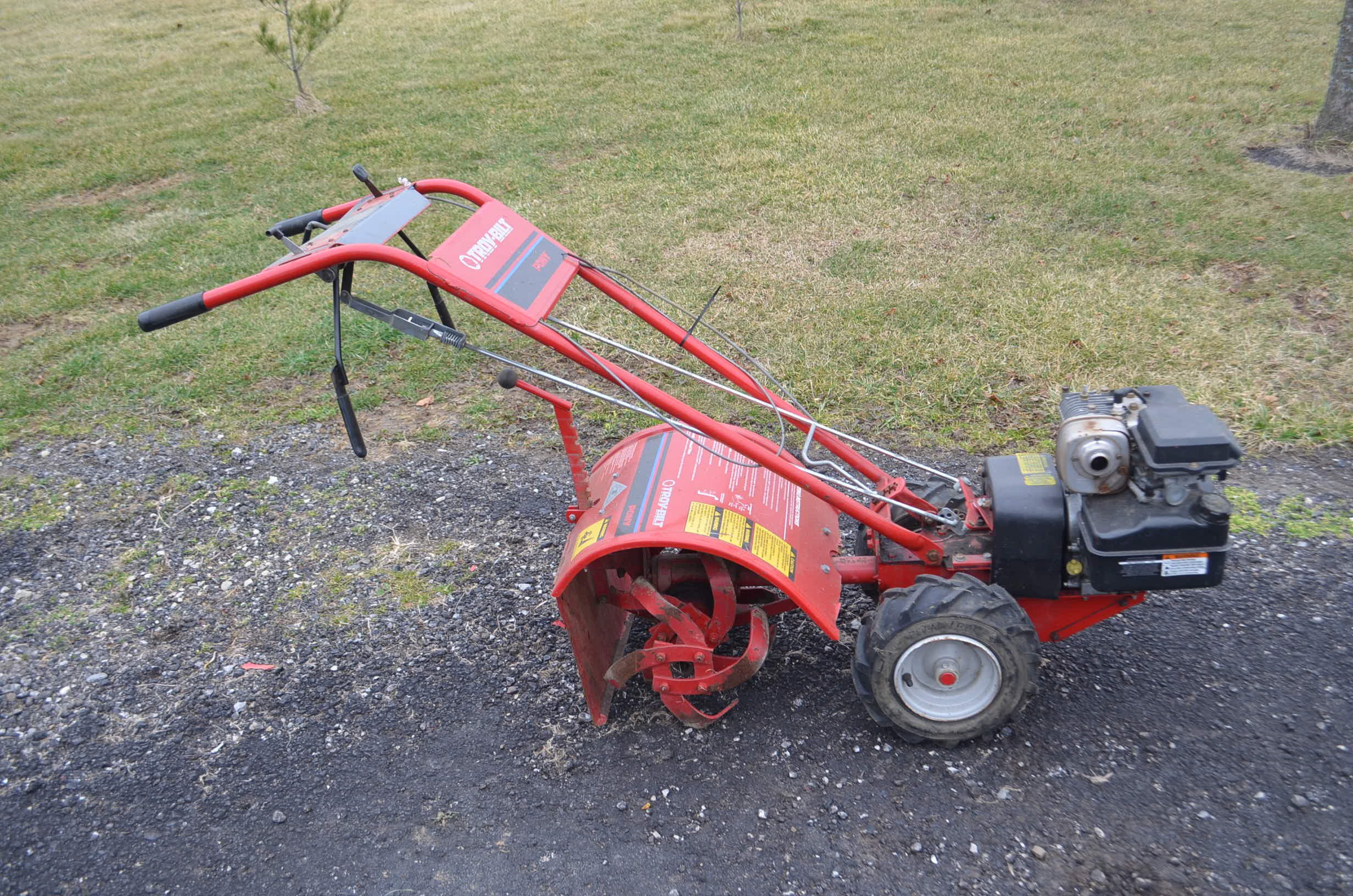 Property photo 56 - PERSONAL PROPERTY & ANTIQUE TRACTORS AUCTION IN HUNTINGTON COUNTY, INDIANA