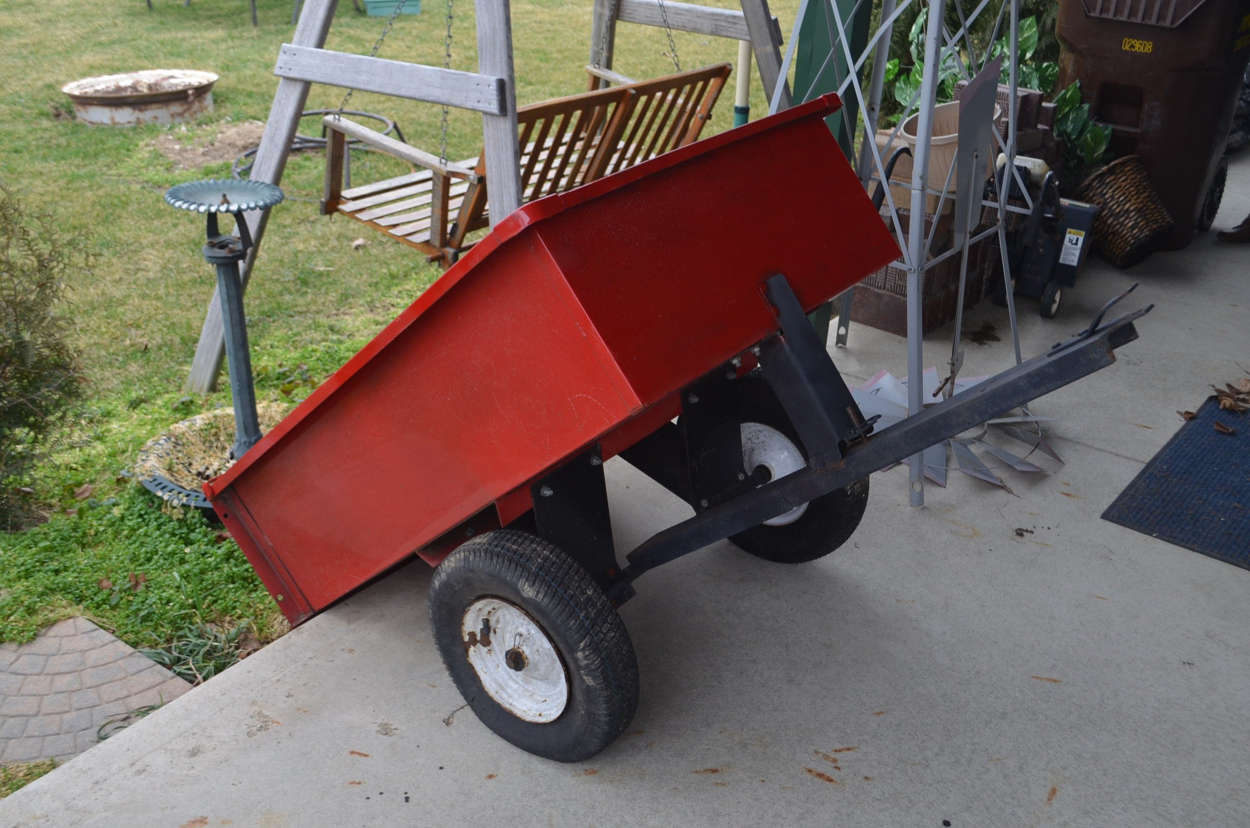 Property photo 70 - PERSONAL PROPERTY & ANTIQUE TRACTORS AUCTION IN HUNTINGTON COUNTY, INDIANA