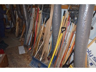 Property photo 103 - PERSONAL PROPERTY & ANTIQUE TRACTORS AUCTION IN HUNTINGTON COUNTY, INDIANA
