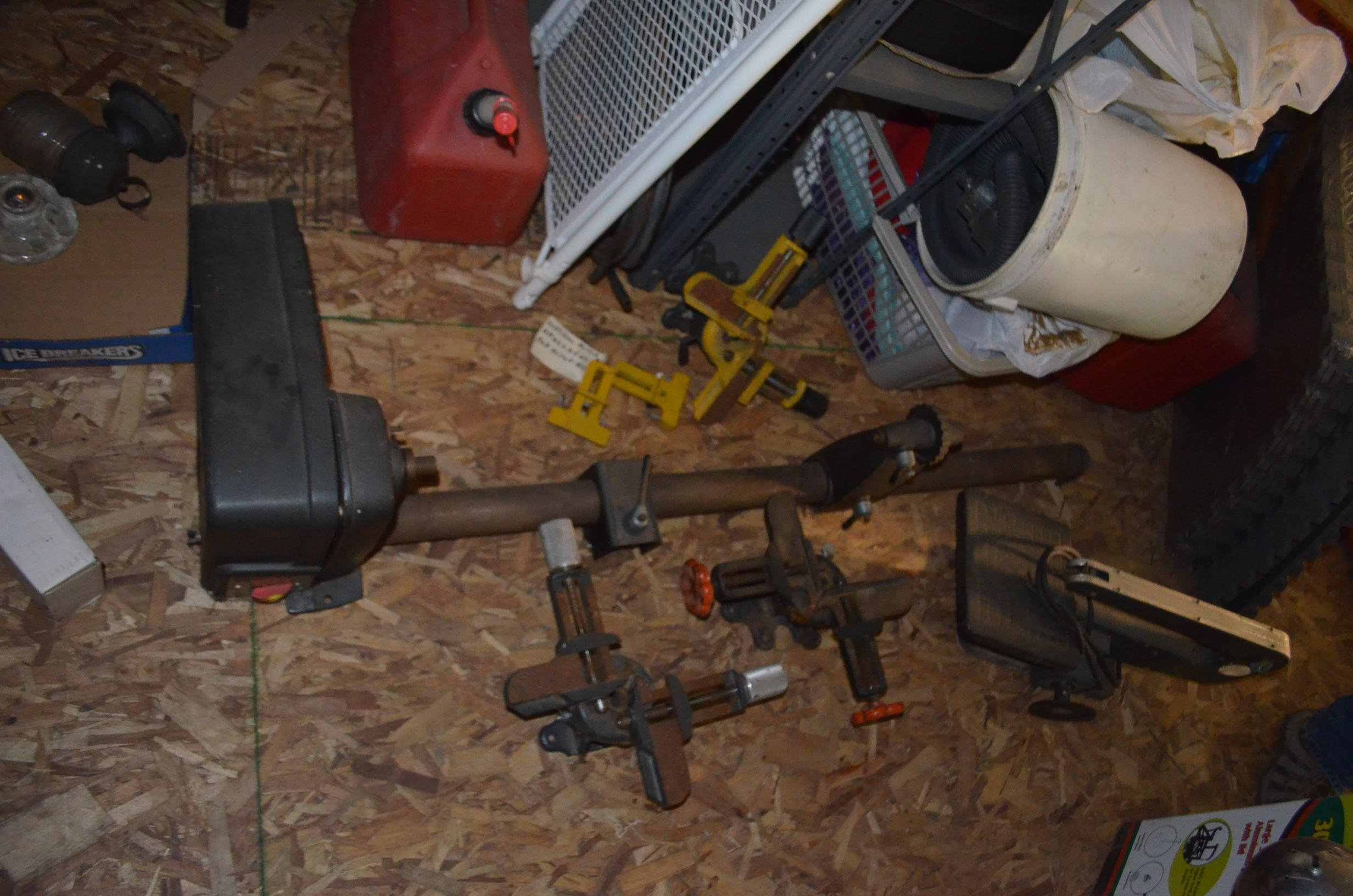 Property photo 116 - PERSONAL PROPERTY & ANTIQUE TRACTORS AUCTION IN HUNTINGTON COUNTY, INDIANA