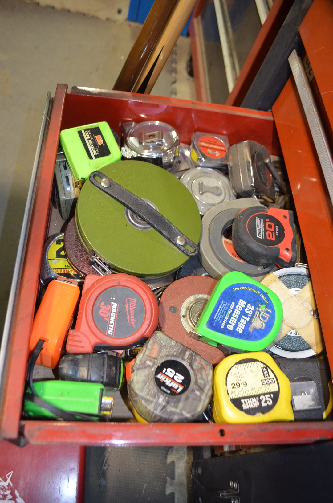 Property photo 121 - PERSONAL PROPERTY & ANTIQUE TRACTORS AUCTION IN HUNTINGTON COUNTY, INDIANA