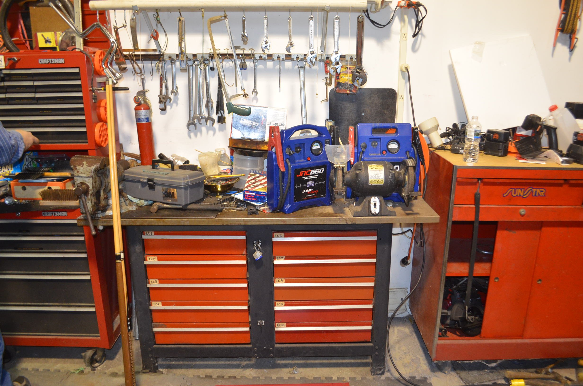 Property photo 105 - PERSONAL PROPERTY & ANTIQUE TRACTORS AUCTION IN HUNTINGTON COUNTY, INDIANA