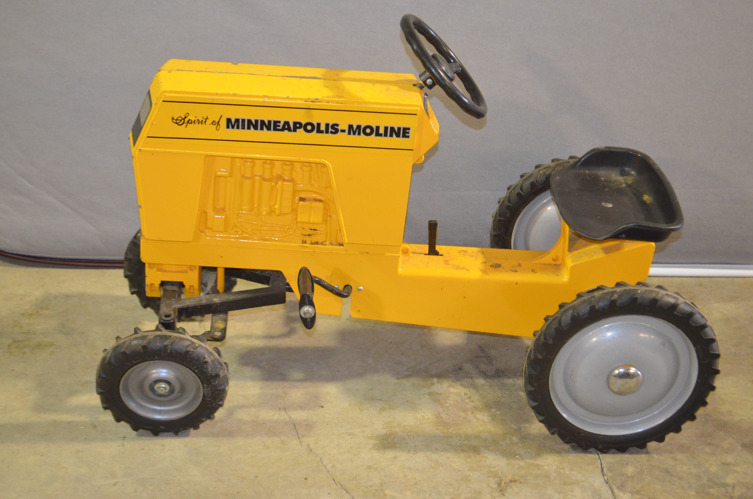 Property photo 150 - PERSONAL PROPERTY & ANTIQUE TRACTORS AUCTION IN HUNTINGTON COUNTY, INDIANA