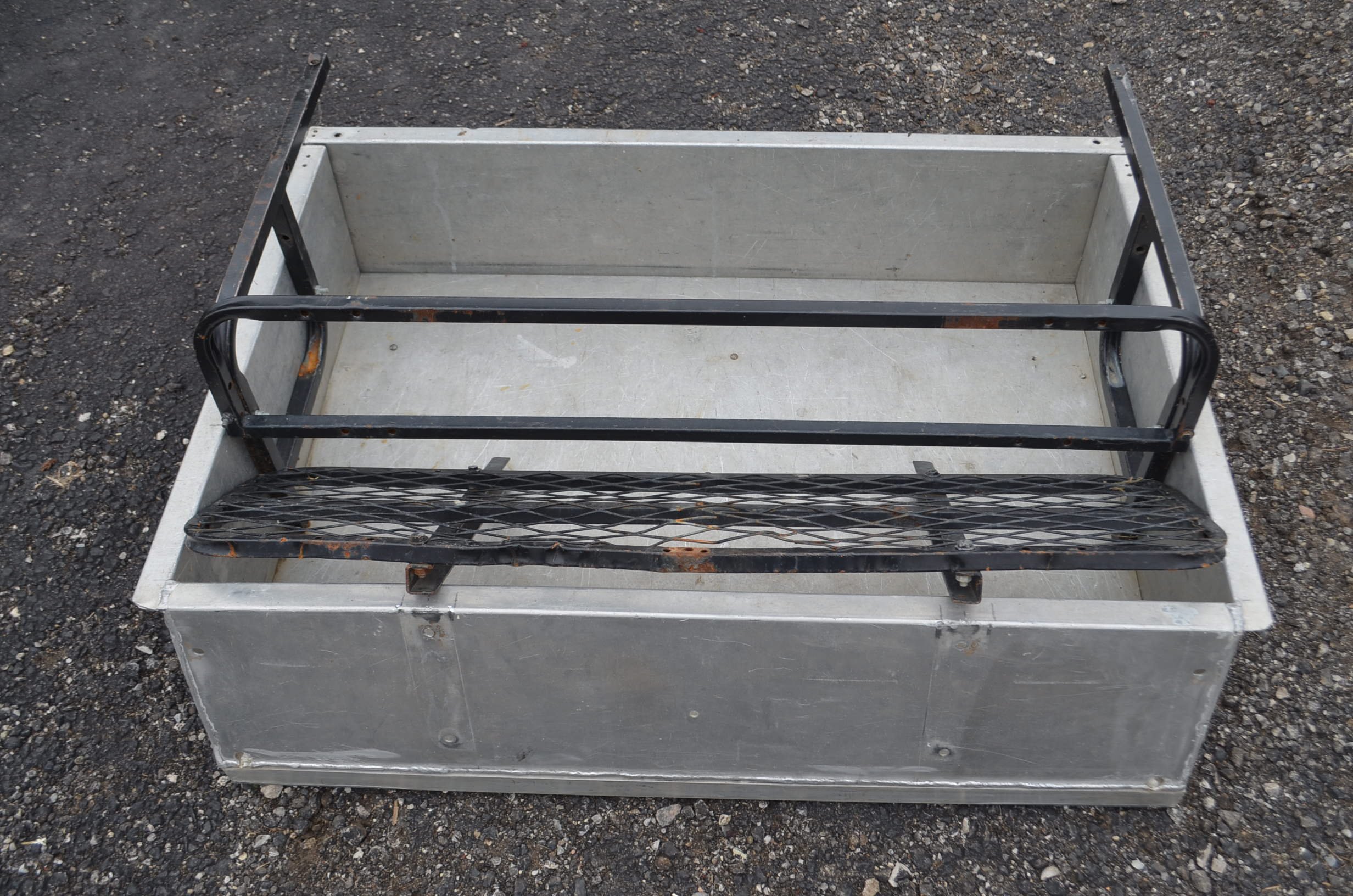Property photo 118 - PERSONAL PROPERTY & ANTIQUE TRACTORS AUCTION IN HUNTINGTON COUNTY, INDIANA