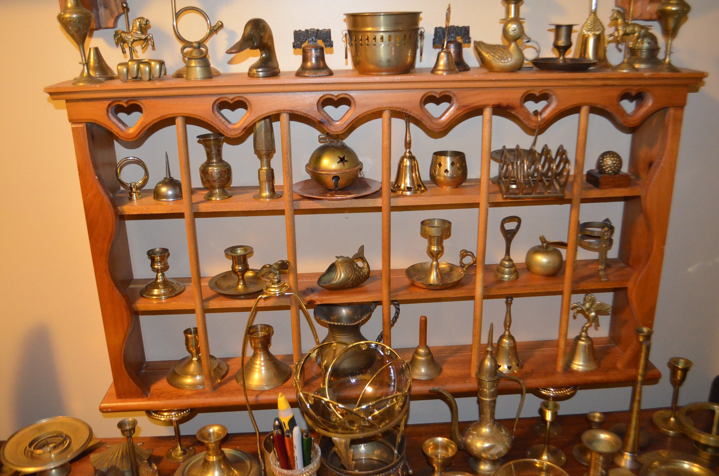 Property photo 142 - PERSONAL PROPERTY & ANTIQUE TRACTORS AUCTION IN HUNTINGTON COUNTY, INDIANA