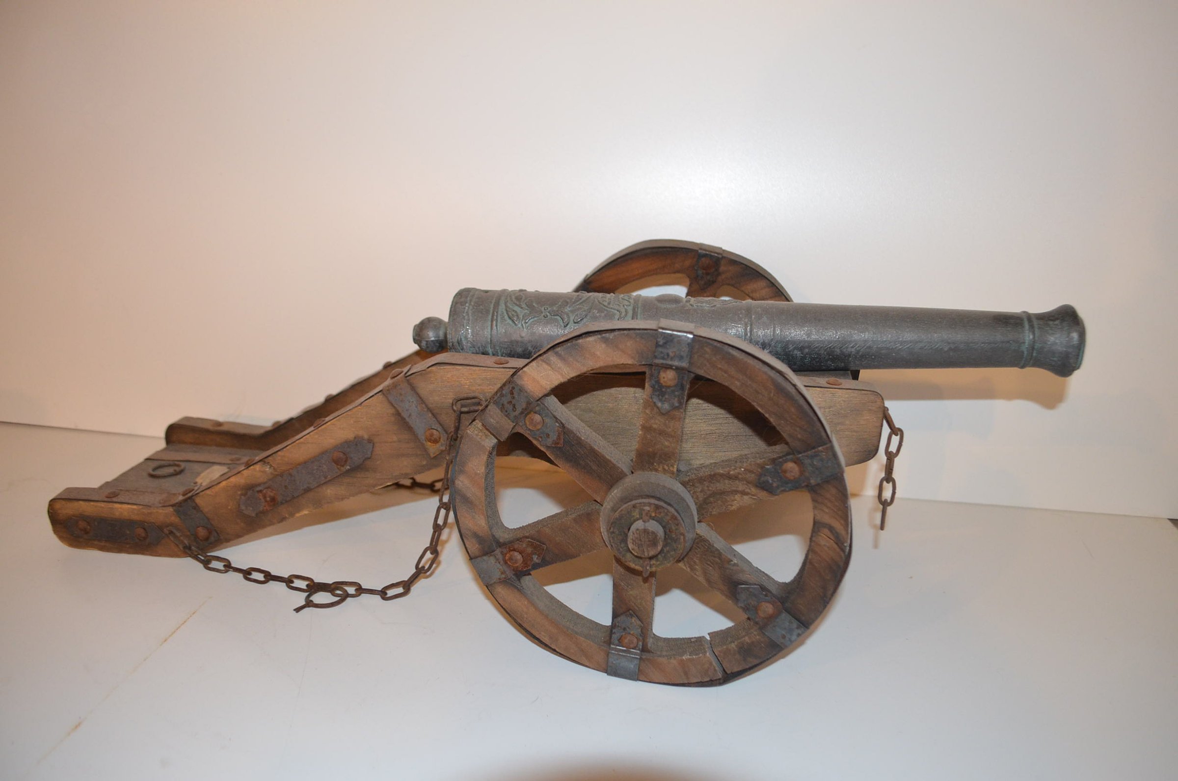 Property photo 100 - PERSONAL PROPERTY AUCTION IN ALLEN COUNTY, INDIANA
