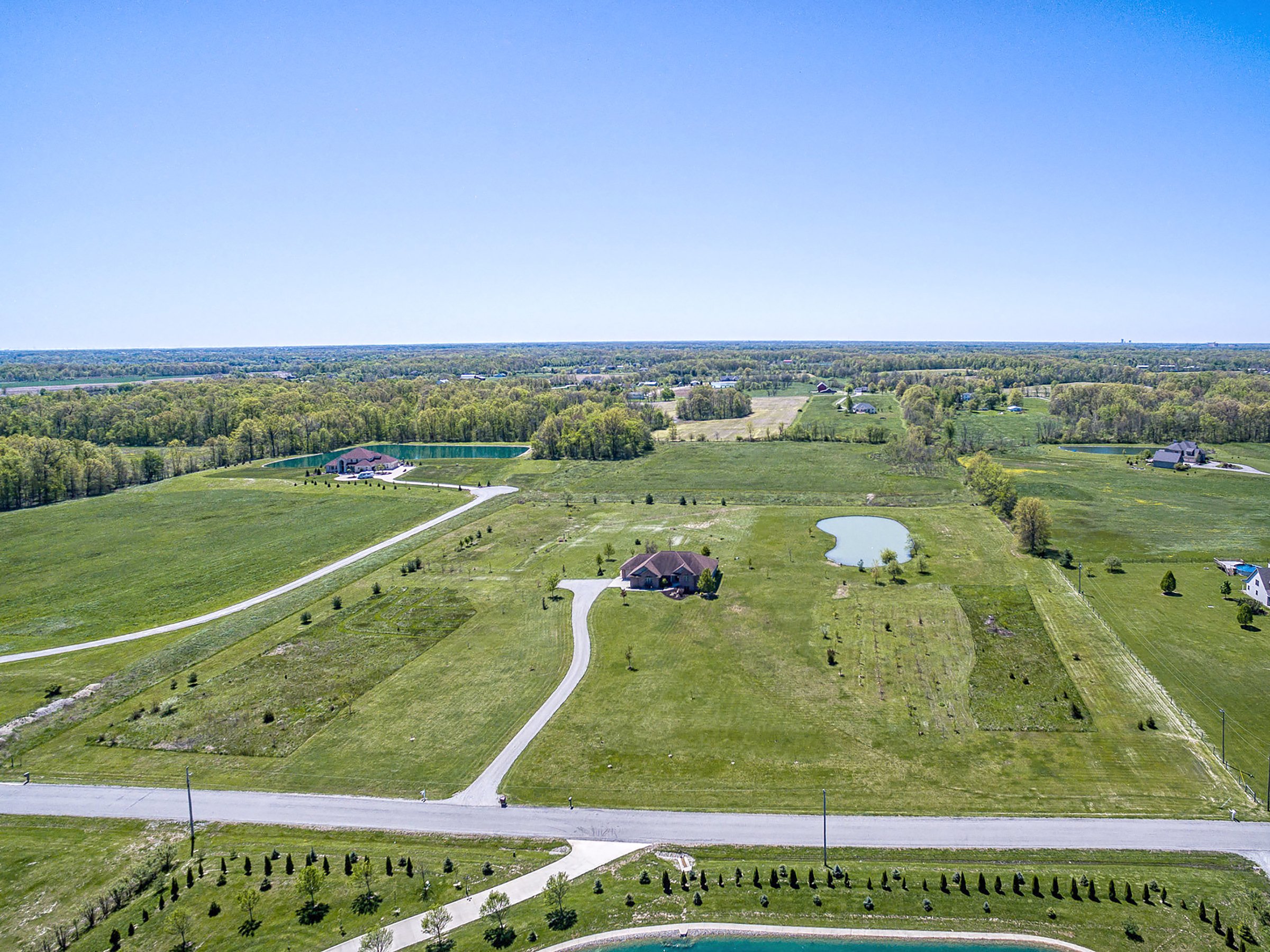 Property photo 4 - 2 AUCTIONS - 2 DATES - REAL ESTATE & PERSONAL PROPERTY AUCTION IN ALLEN COUNTY, INDIANA