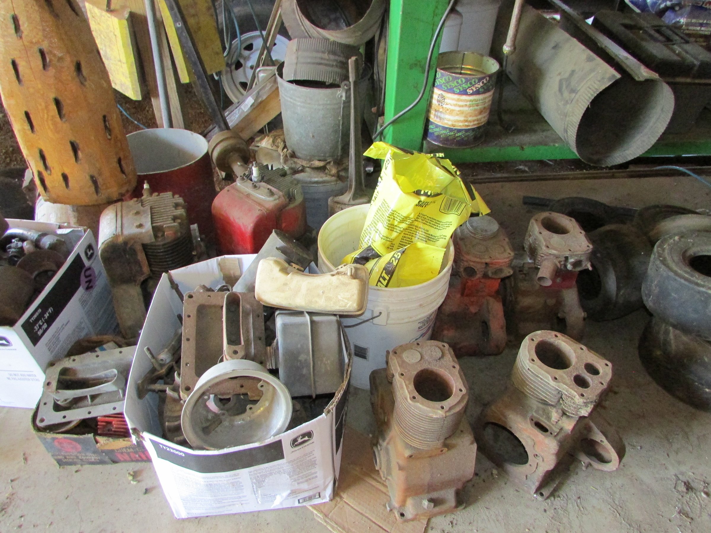 Property photo 118 - PERSONAL PROPERTY AUCTION IN CASS COUNTY, MICHIGAN