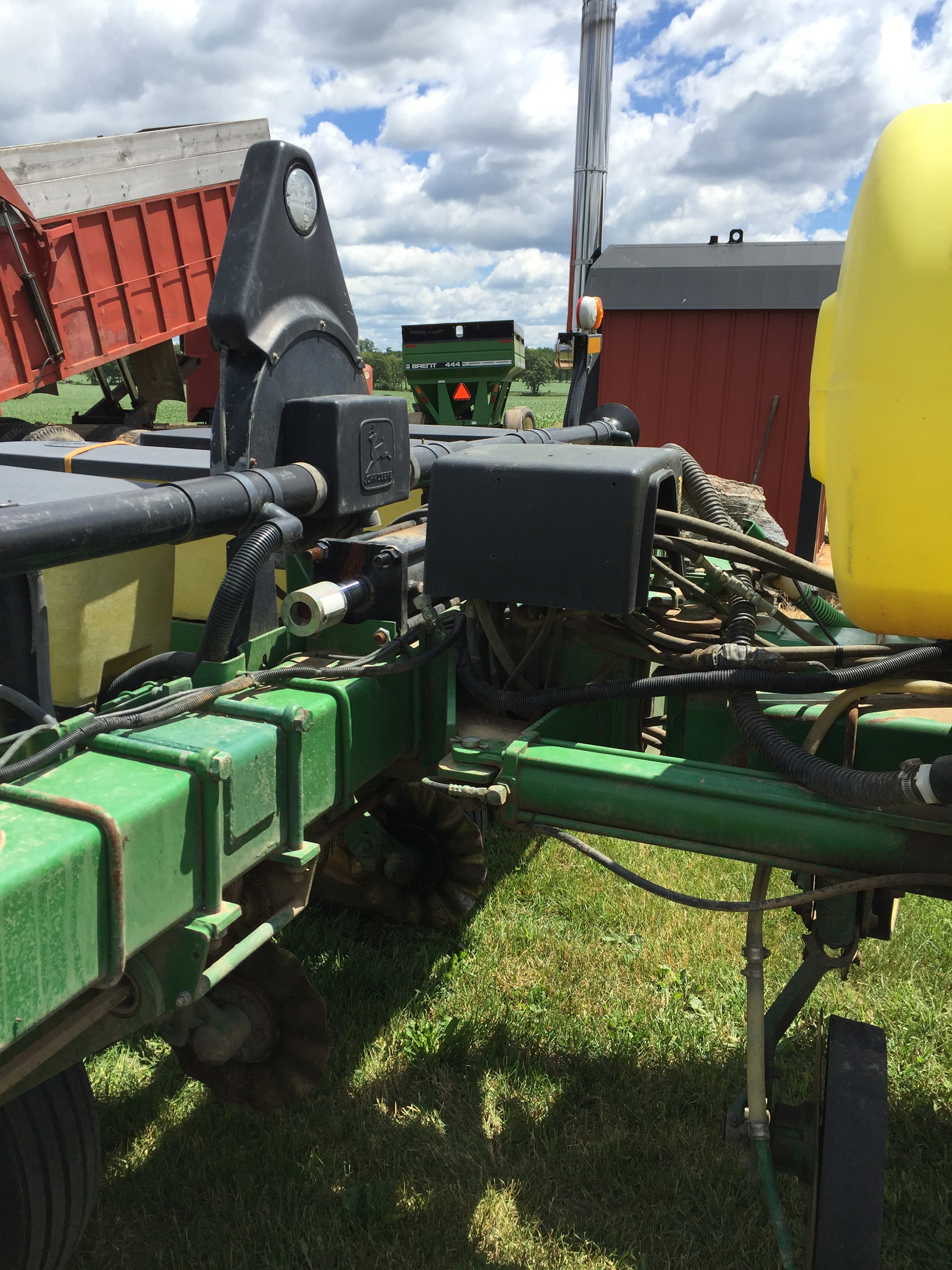 Property photo 98 - FARM EQUIPMENT AUCTION IN HILLSDALE COUNTY, MICHIGAN