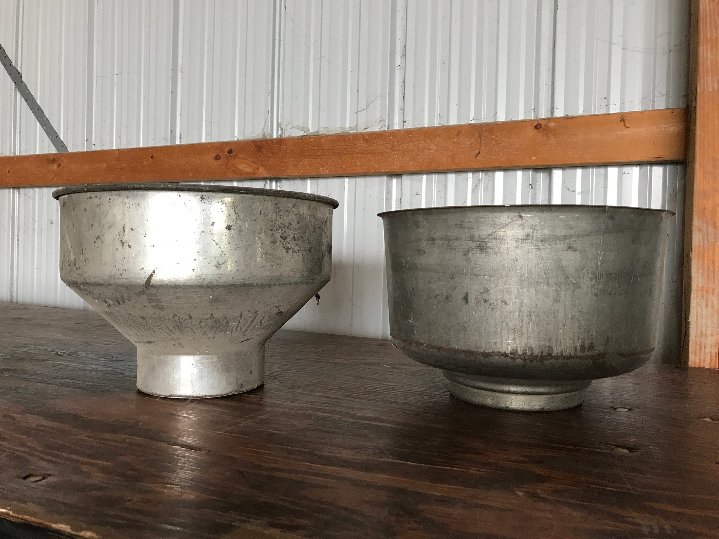 Property photo 115 - PERSONAL PROPERTY ANTIQUE & COLLECTIBLES AUCTION IN DEKALB CO., INDIANA