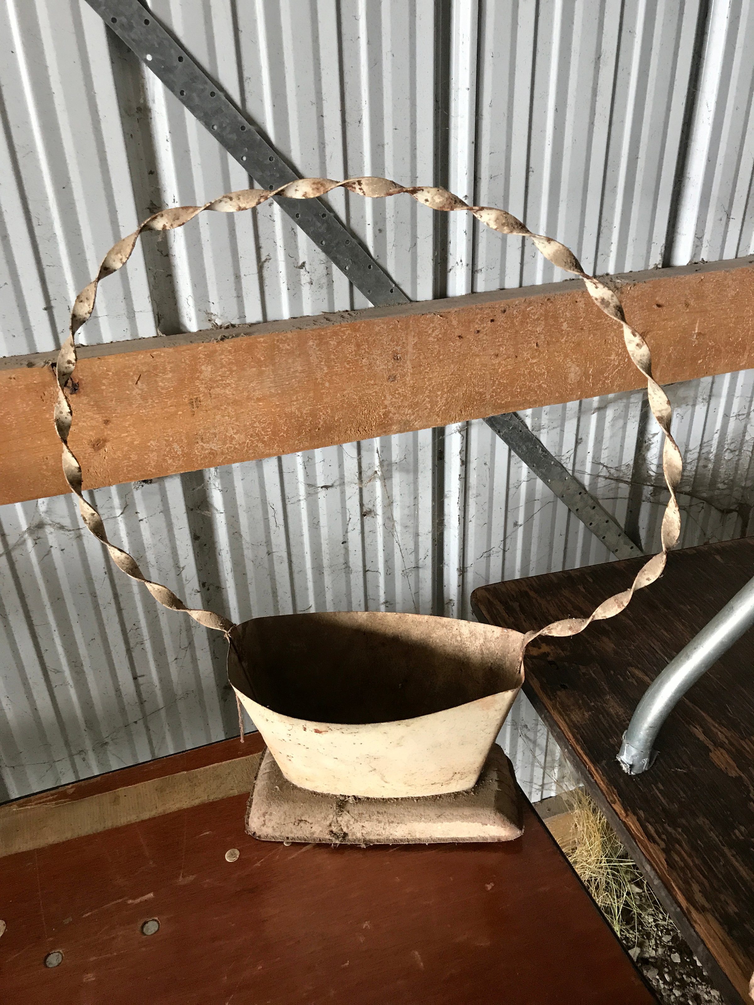 Property photo 185 - PERSONAL PROPERTY ANTIQUE & COLLECTIBLES AUCTION IN DEKALB CO., INDIANA