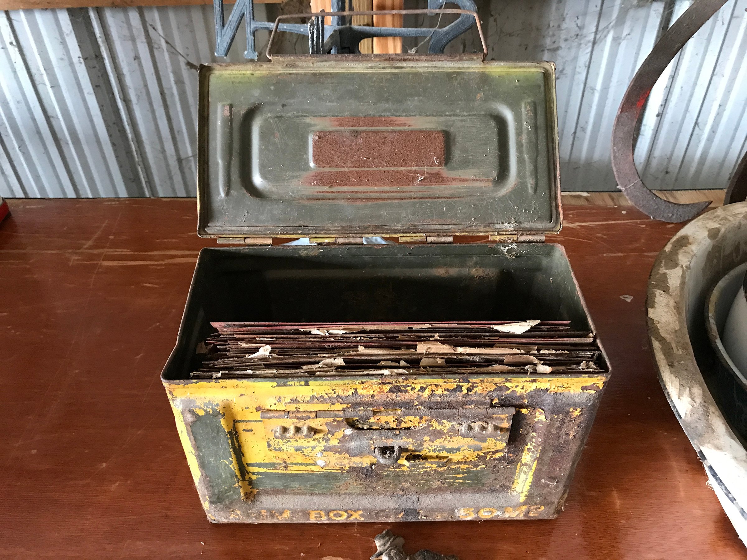 Property photo 104 - PERSONAL PROPERTY ANTIQUE & COLLECTIBLES AUCTION IN DEKALB CO., INDIANA