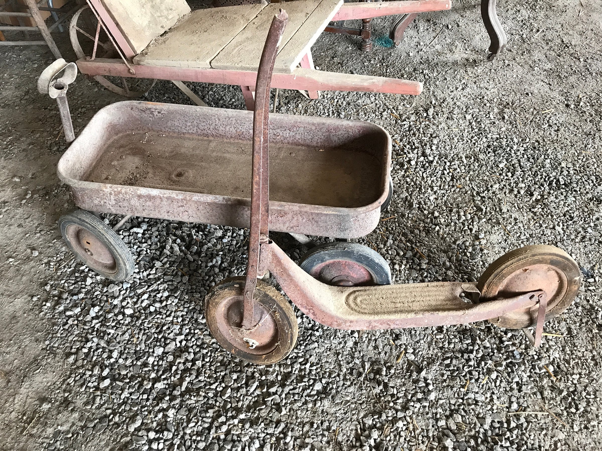Property photo 195 - PERSONAL PROPERTY ANTIQUE & COLLECTIBLES AUCTION IN DEKALB CO., INDIANA