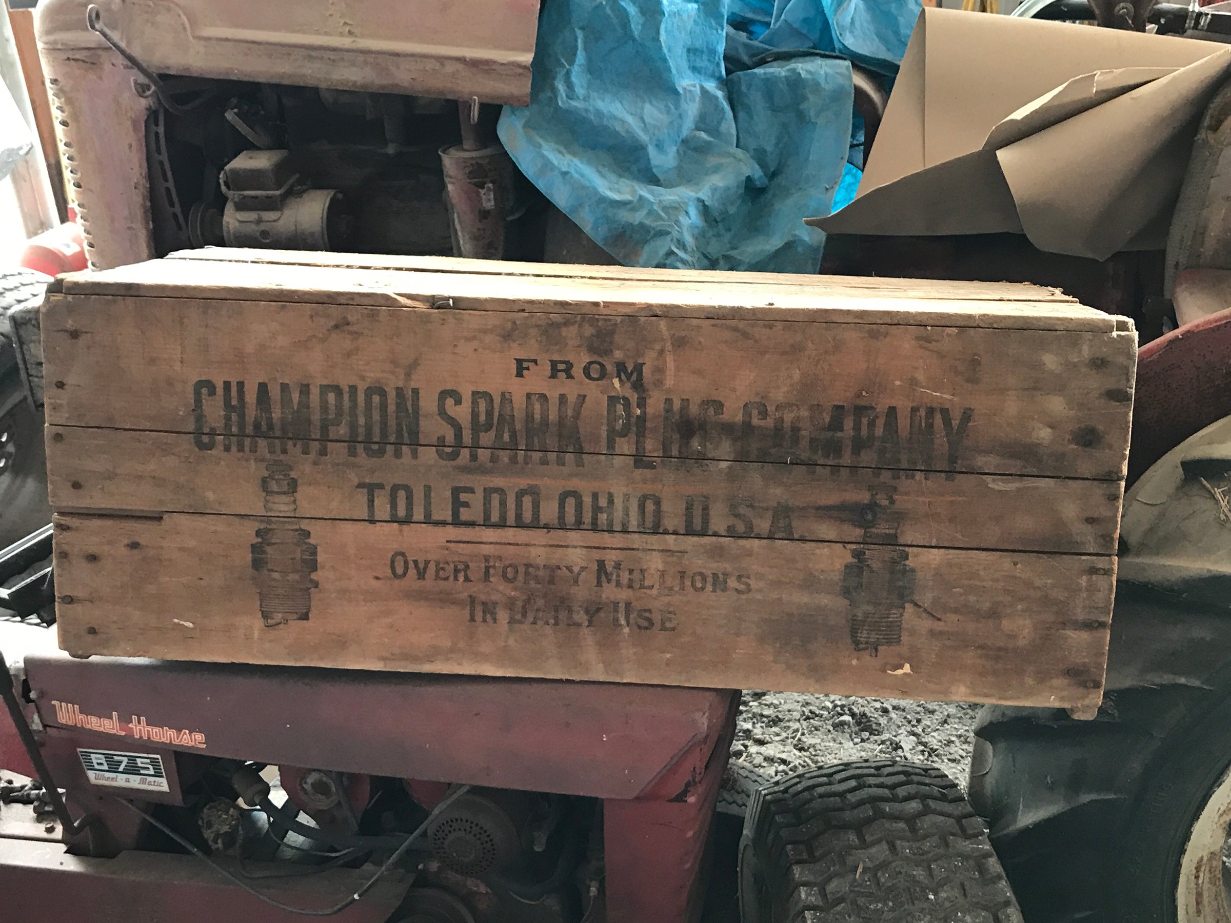 Property photo 174 - PERSONAL PROPERTY ANTIQUE & COLLECTIBLES AUCTION IN DEKALB CO., INDIANA