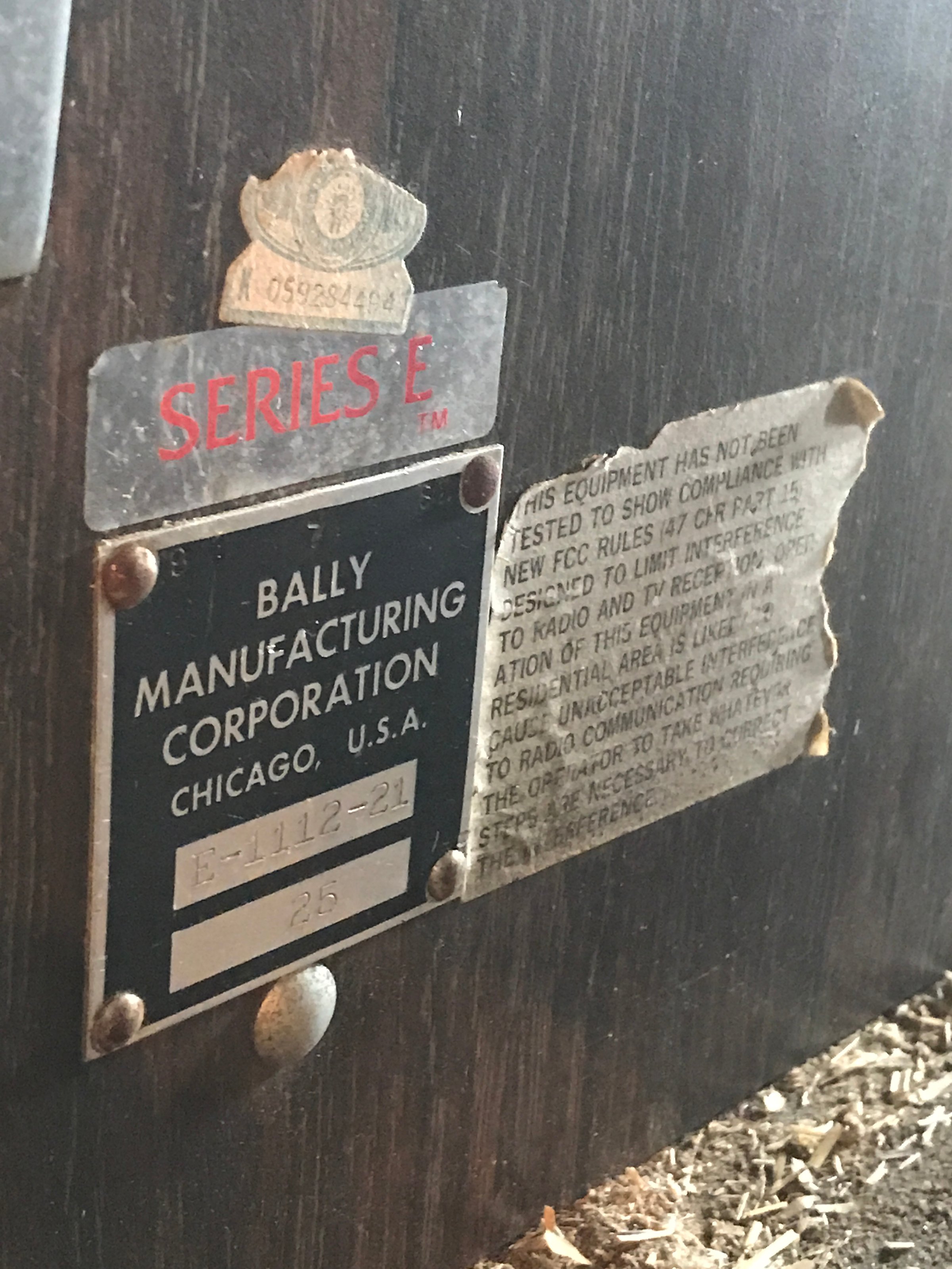 Property photo 100 - PERSONAL PROPERTY ANTIQUE & COLLECTIBLES AUCTION IN DEKALB CO., INDIANA
