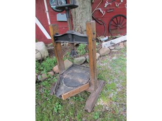 Property photo 572 - PERSONAL PROPERTY AUCTION IN MARSHALL COUNTY, INDIANA