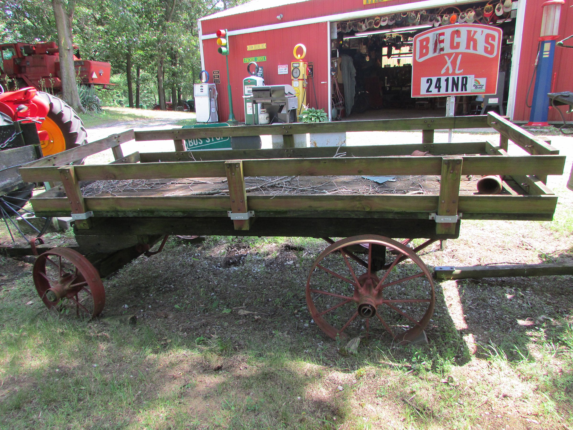 Property photo 597 - PERSONAL PROPERTY AUCTION IN MARSHALL COUNTY, INDIANA