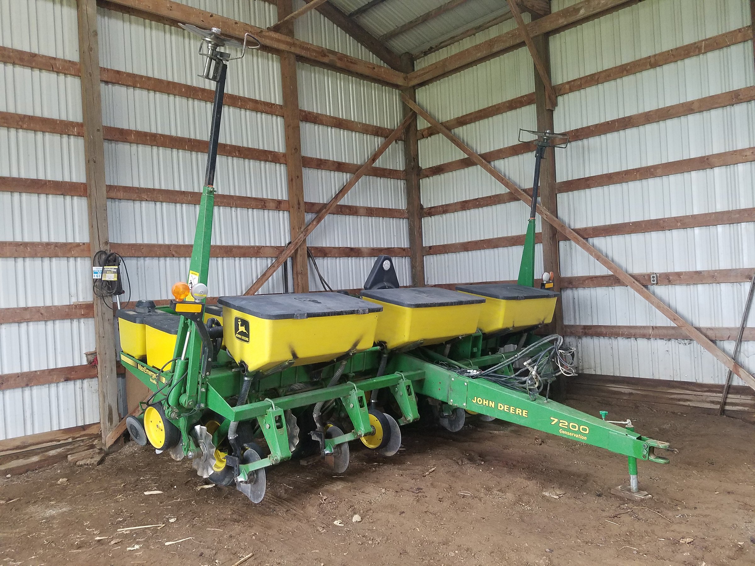 Property photo 10 - FARM EQUIPMENT AUCTION IN NOBLE COUNTY, INDIANA