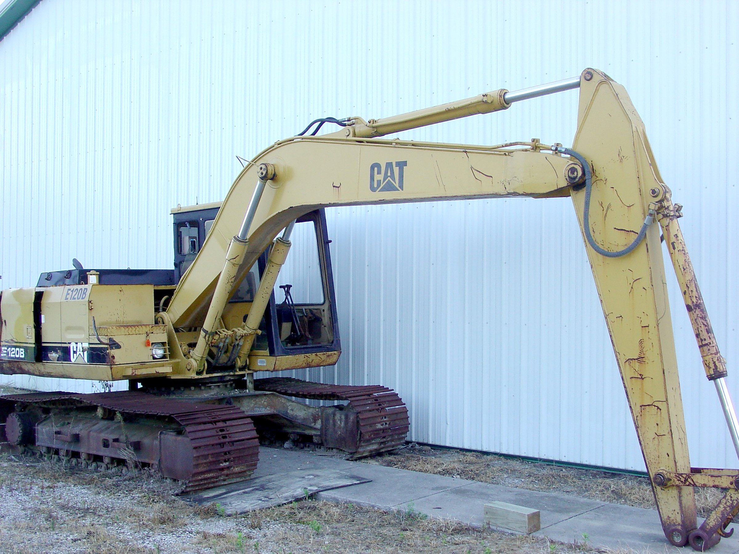 Property photo 2 - CONCRETE EQUIPMENT AUCTION IN WHITLEY CO., IN