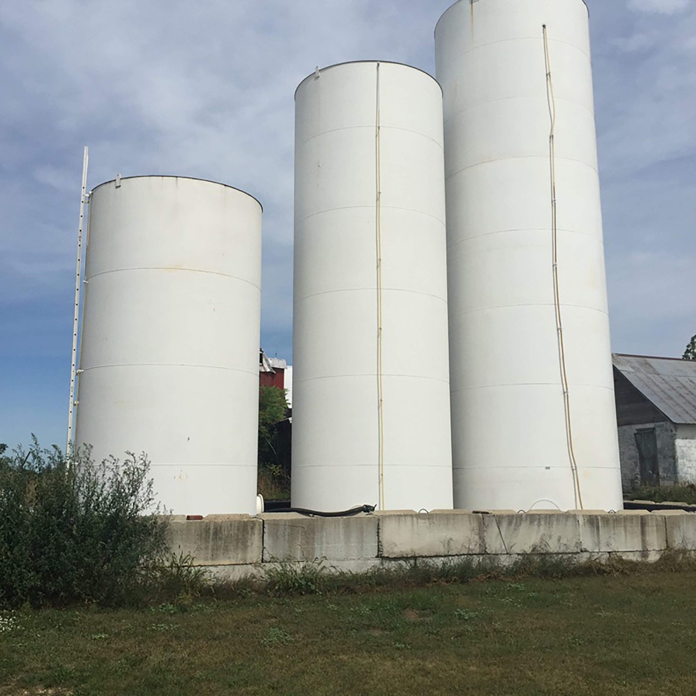Property photo 37 - FARM EQUIPMENT AUCTION IN VAN BUREN COUNTY, MICHIGAN