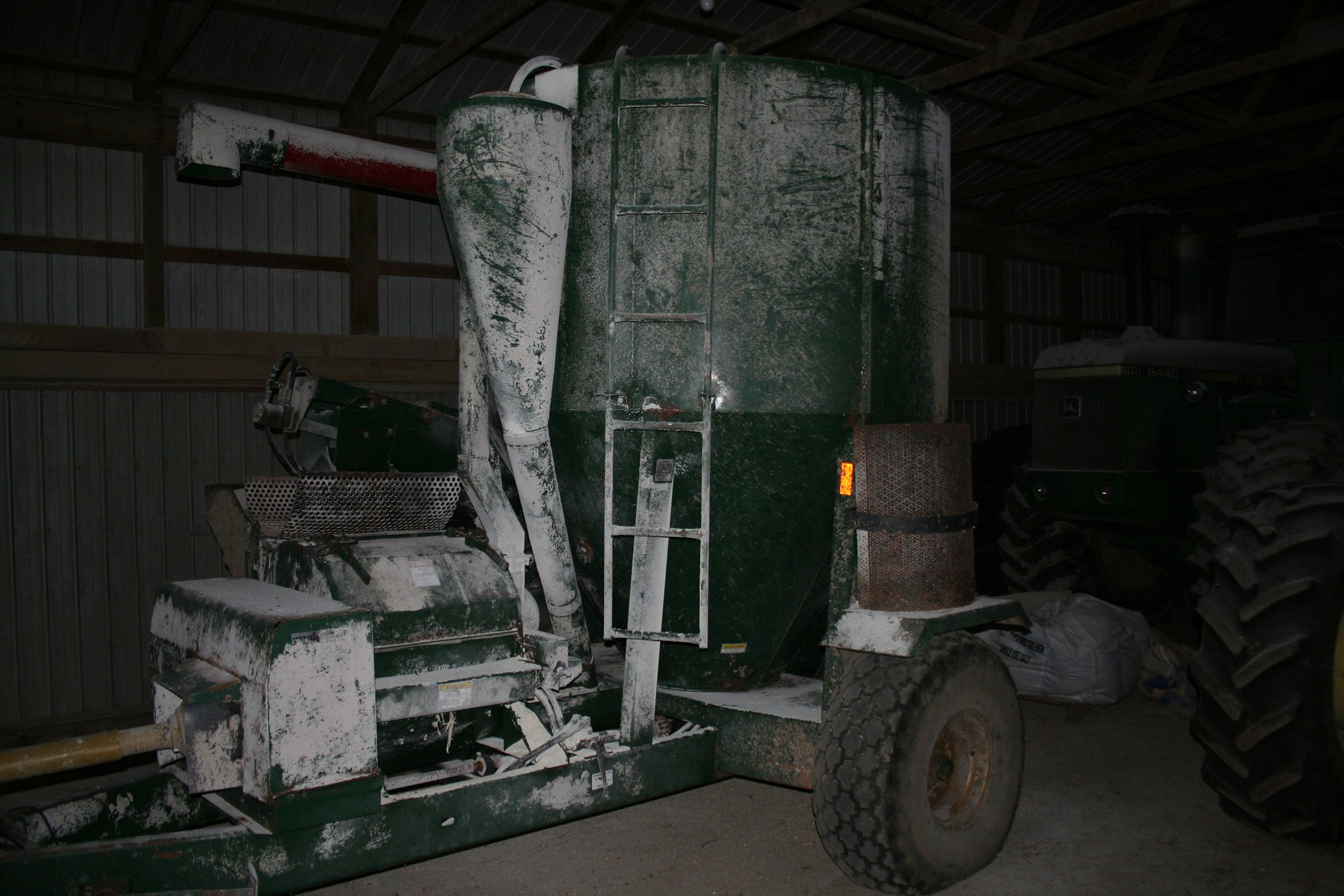 Property photo 56 - FARM EQUIPMENT AUCTION IN VAN BUREN COUNTY, MICHIGAN