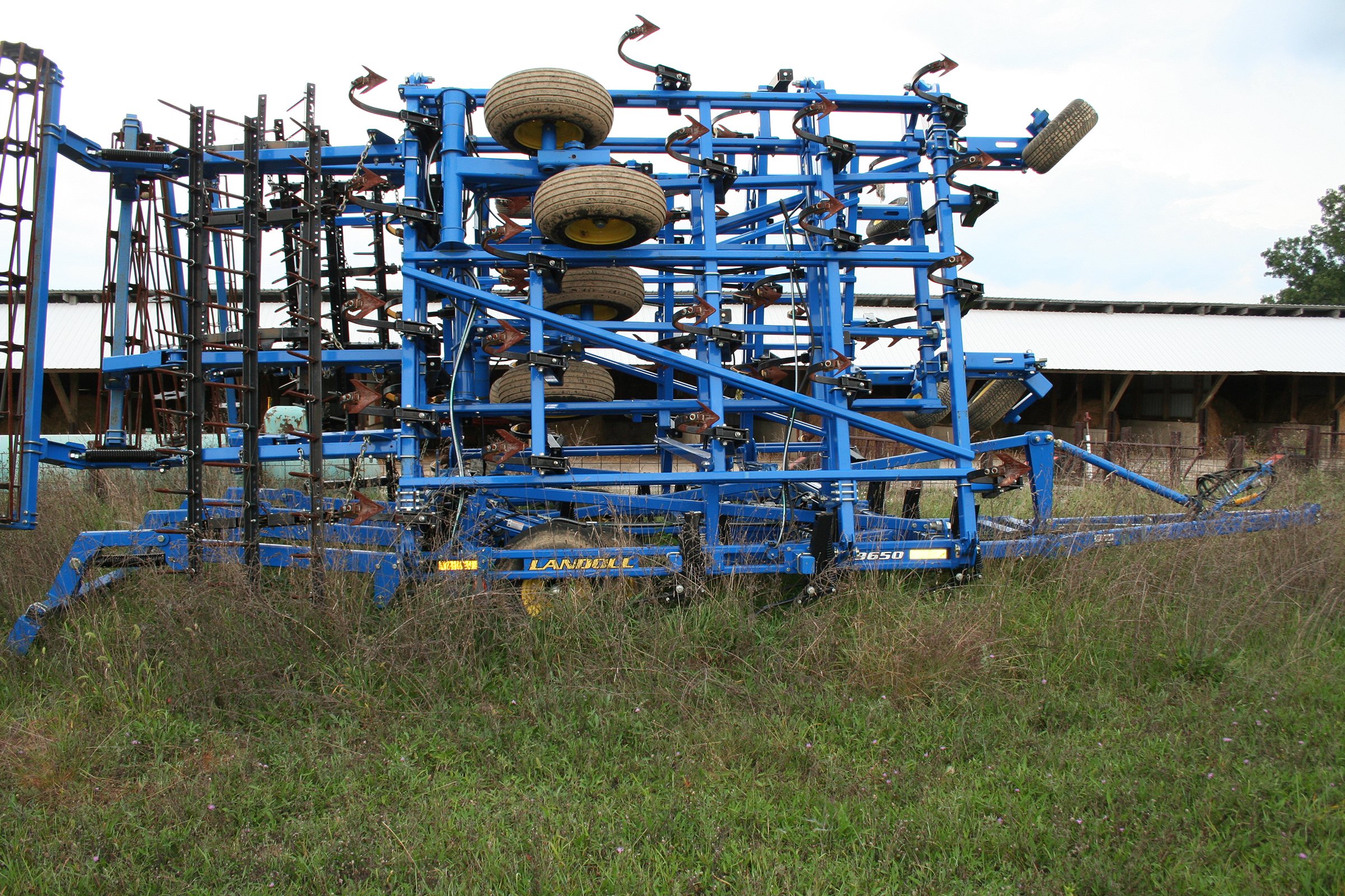 Property photo 157 - FARM EQUIPMENT AUCTION IN VAN BUREN COUNTY, MICHIGAN