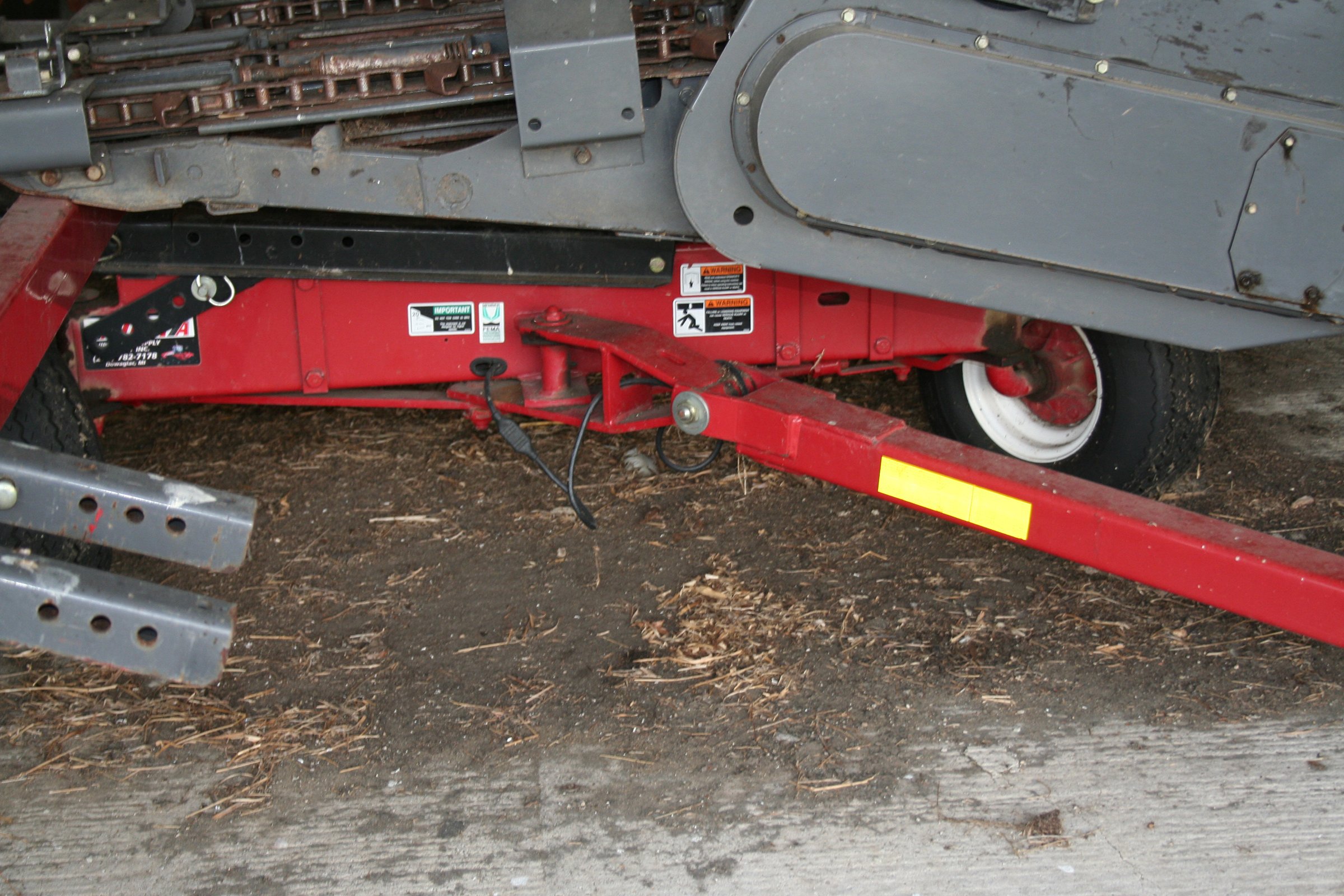 Property photo 137 - FARM EQUIPMENT AUCTION IN VAN BUREN COUNTY, MICHIGAN