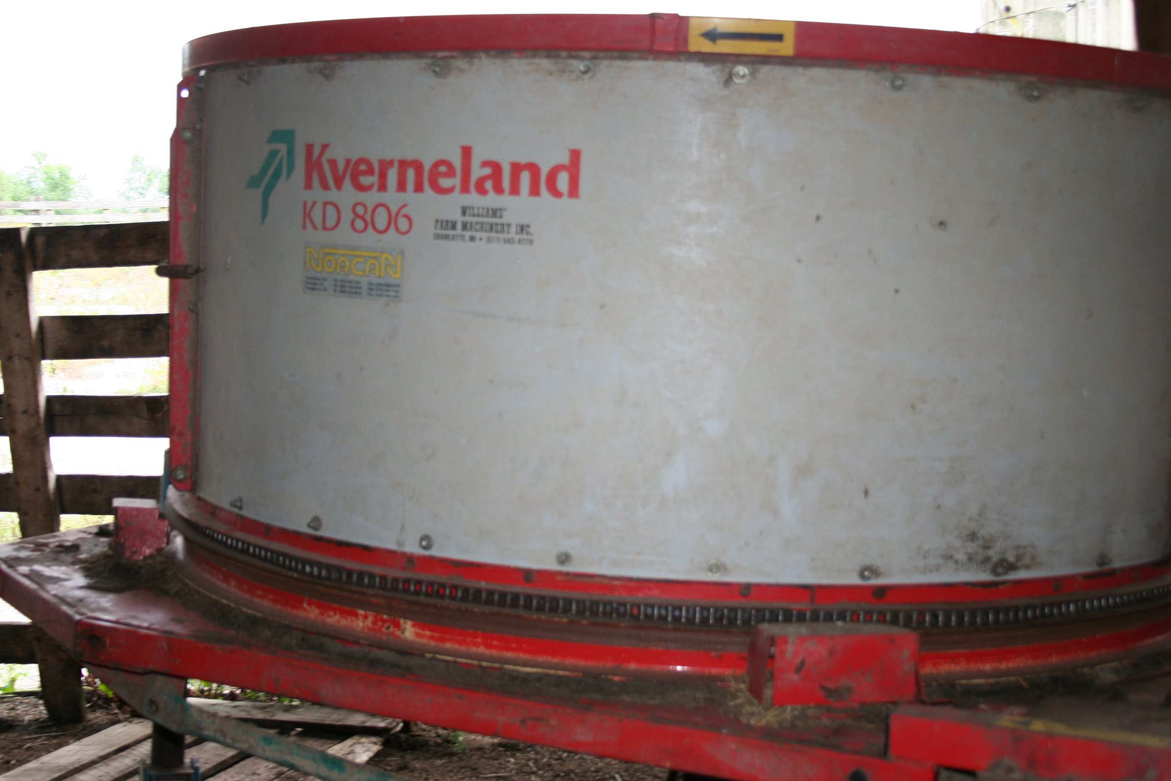 Property photo 158 - FARM EQUIPMENT AUCTION IN VAN BUREN COUNTY, MICHIGAN