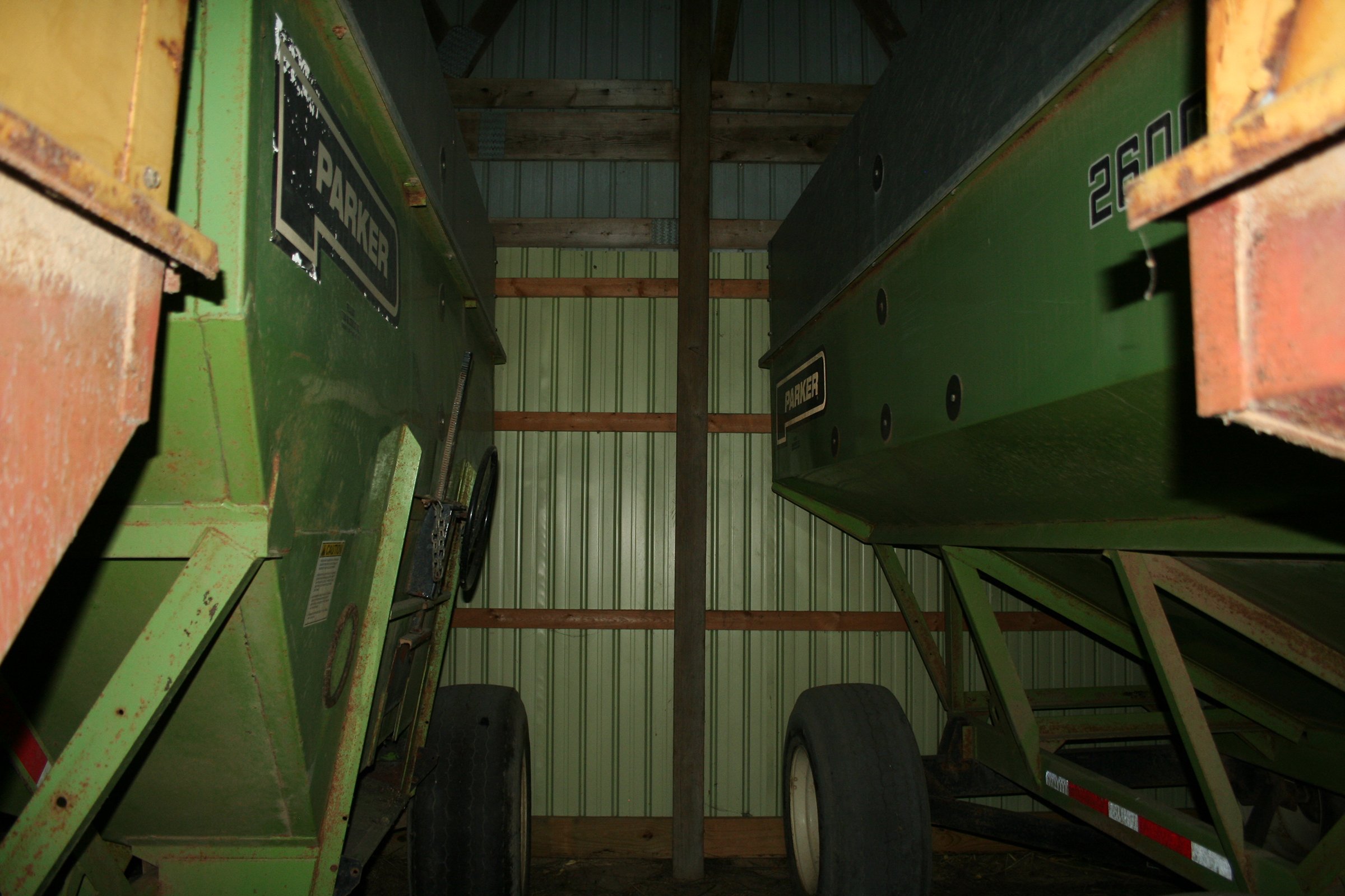 Property photo 114 - FARM EQUIPMENT AUCTION IN VAN BUREN COUNTY, MICHIGAN