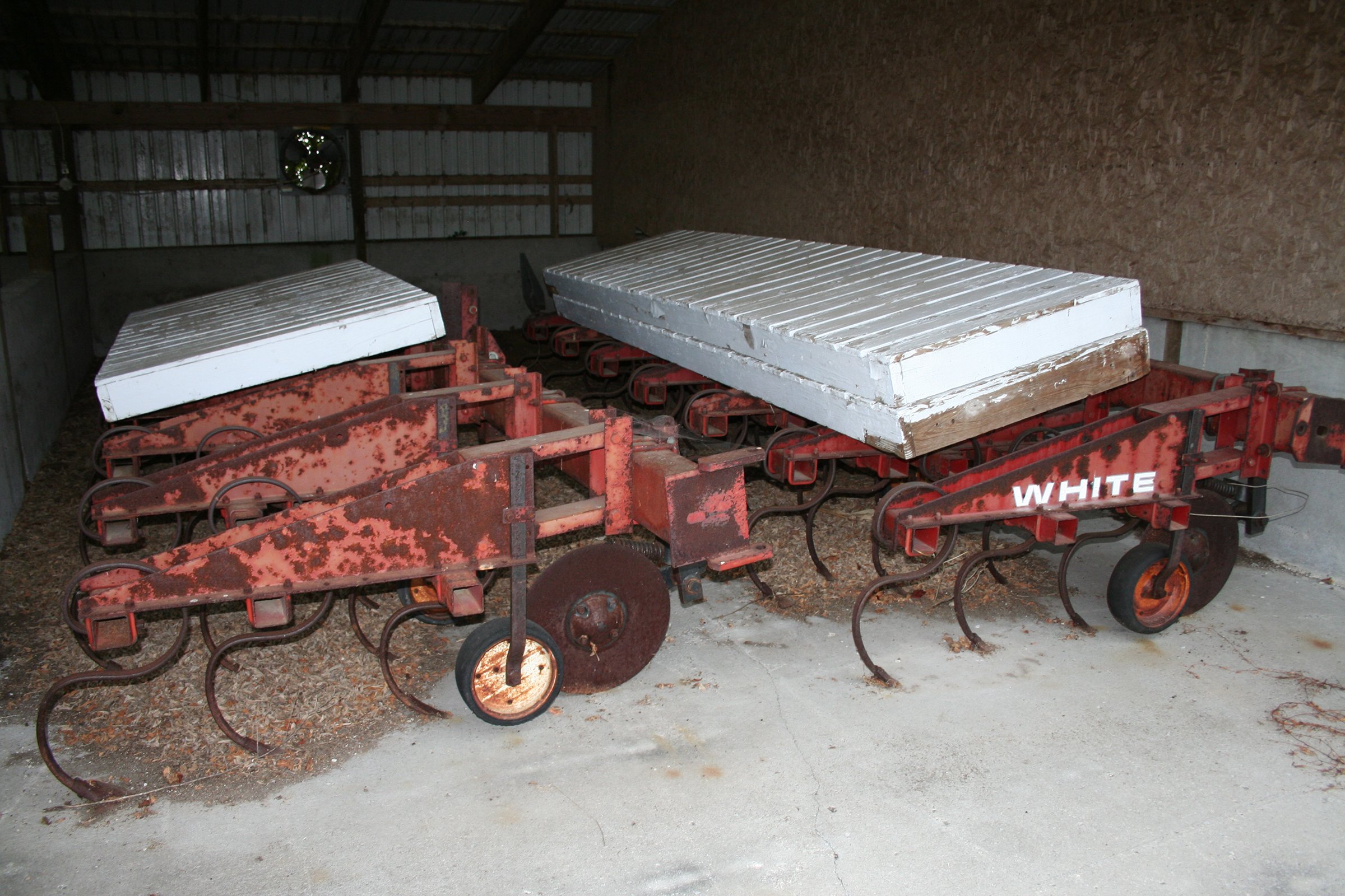 Property photo 171 - FARM EQUIPMENT AUCTION IN VAN BUREN COUNTY, MICHIGAN