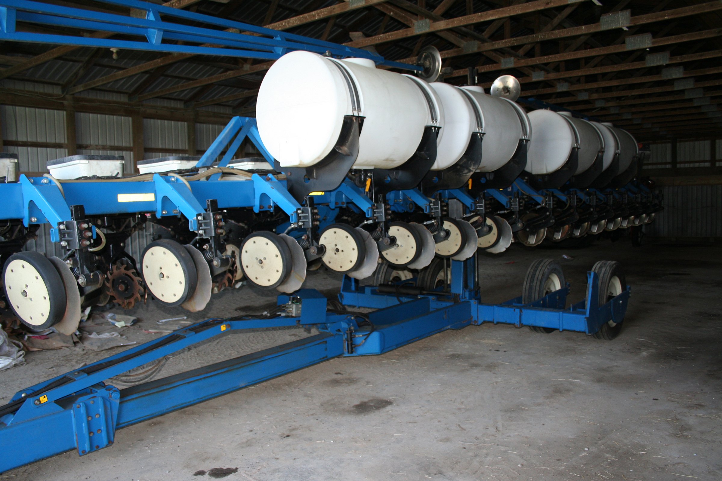 Property photo 180 - FARM EQUIPMENT AUCTION IN VAN BUREN COUNTY, MICHIGAN