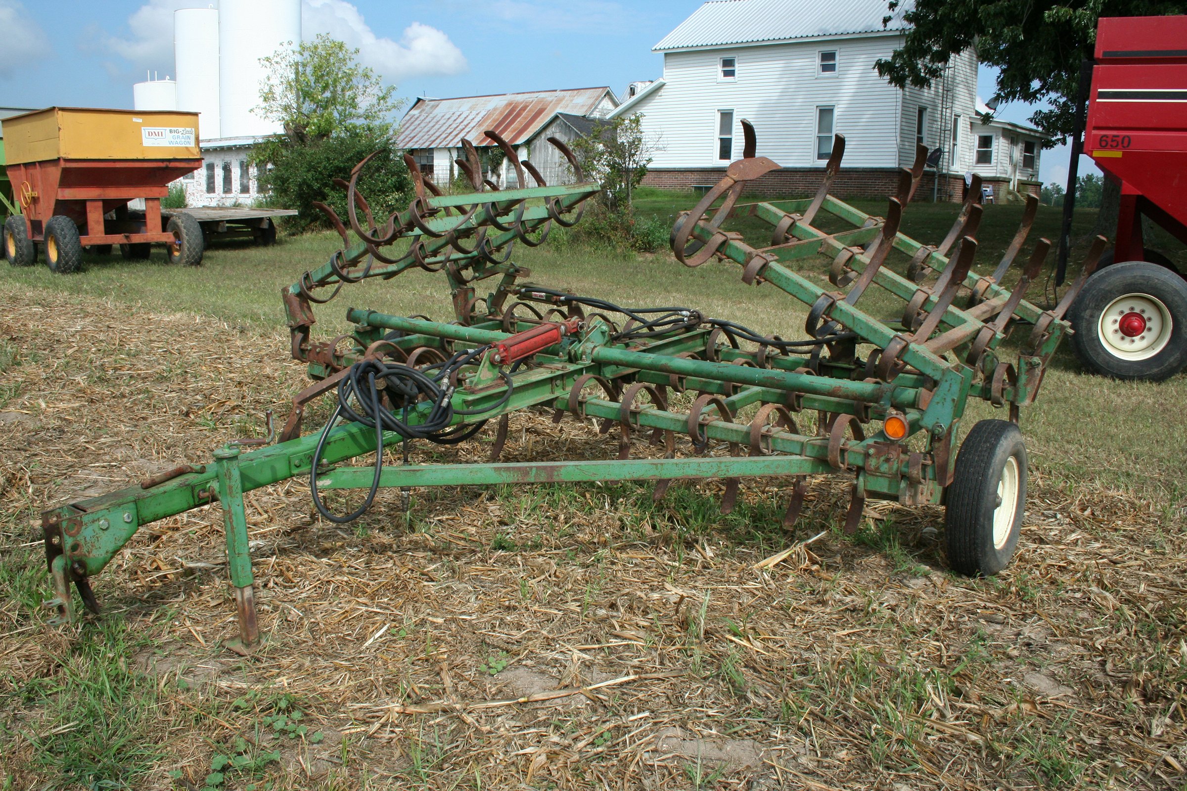 Property photo 132 - FARM EQUIPMENT AUCTION IN VAN BUREN COUNTY, MICHIGAN