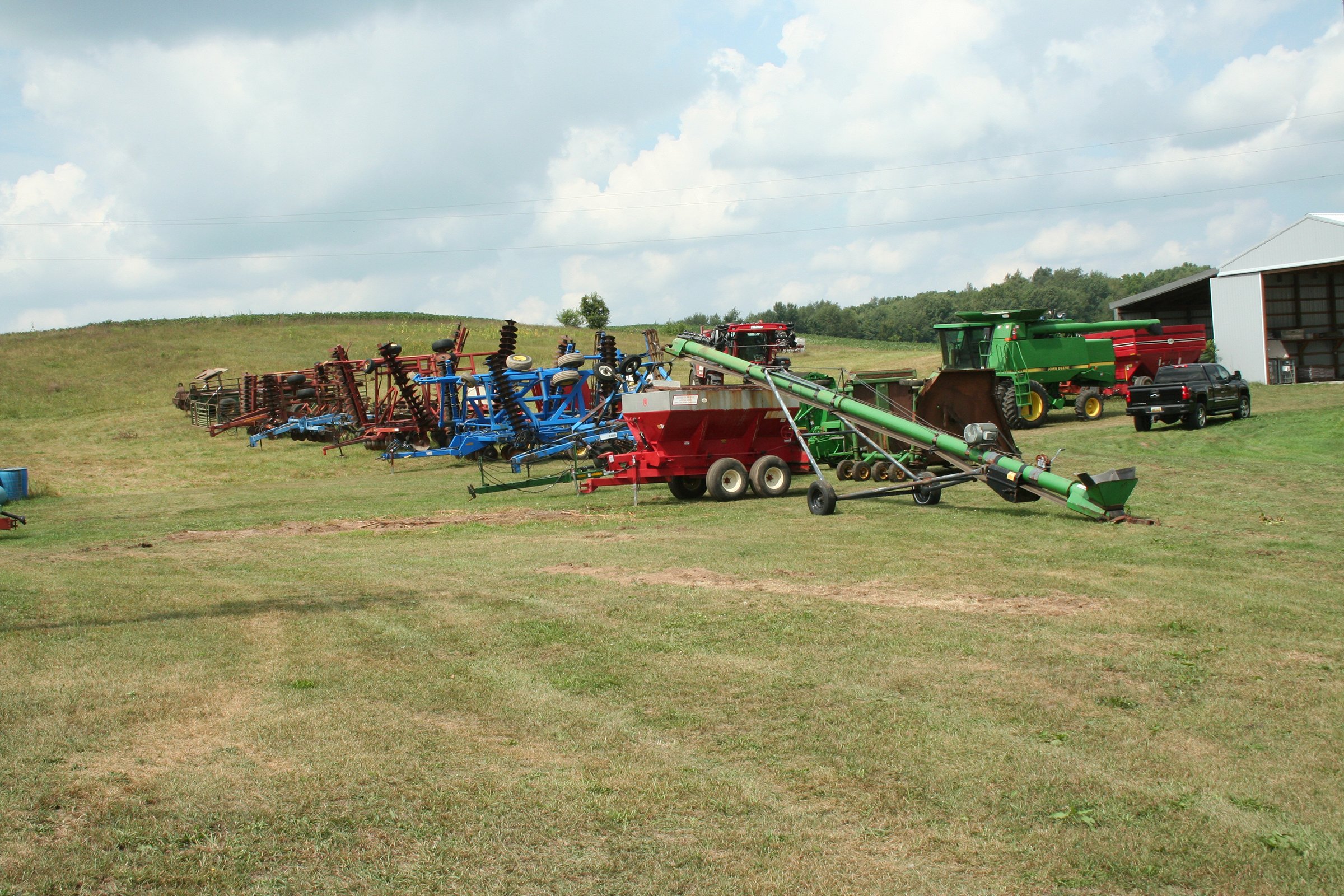 Property photo 142 - FARM EQUIPMENT AUCTION IN VAN BUREN COUNTY, MICHIGAN