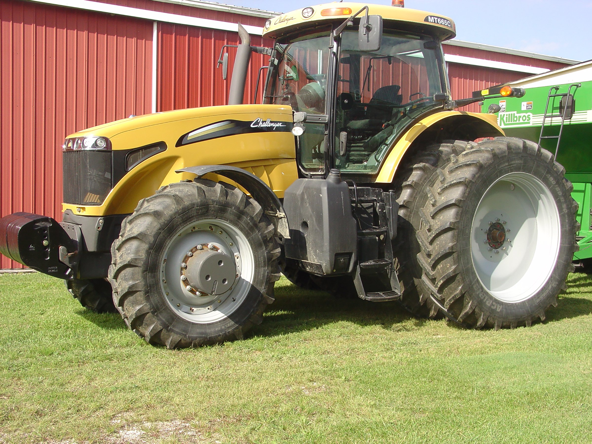 Property photo 2 - ABSOLUTE FARM EQUIPMENT AUCTION IN WILLIAMS COUNTY, OHIO