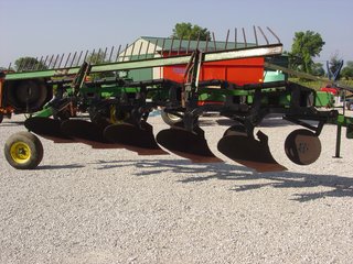 Property photo 64 - FARM EQUIPMENT AUCTION IN CLINTON COUNTY, INDIANA