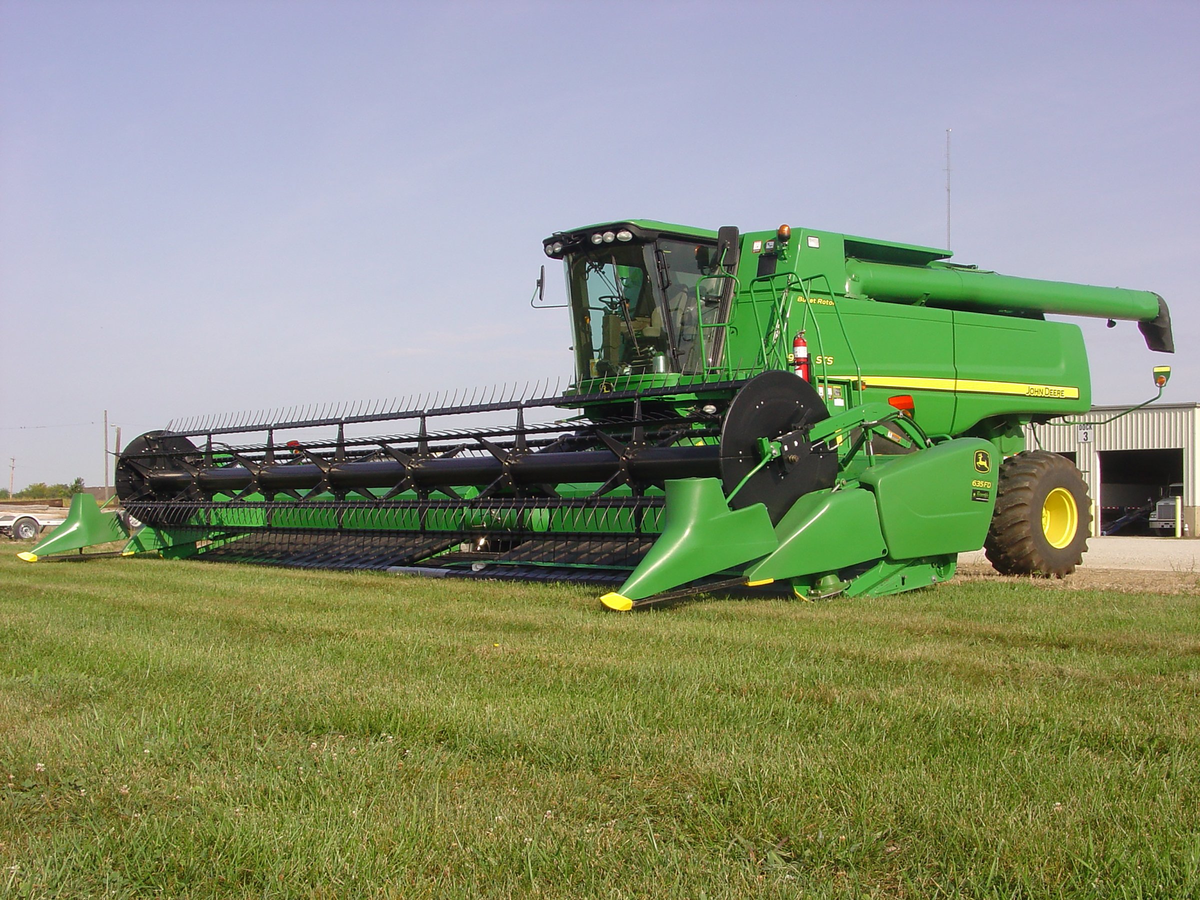 Property photo 2 - FARM EQUIPMENT AUCTION IN HAMILTON COUNTY, INDIANA