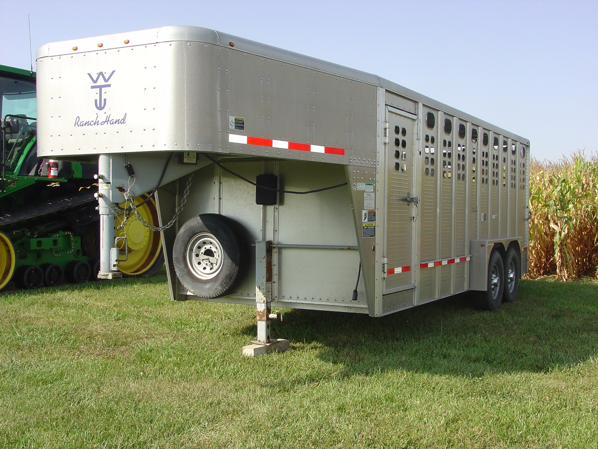 Property photo 36 - FARM EQUIPMENT AUCTION IN HAMILTON COUNTY, INDIANA