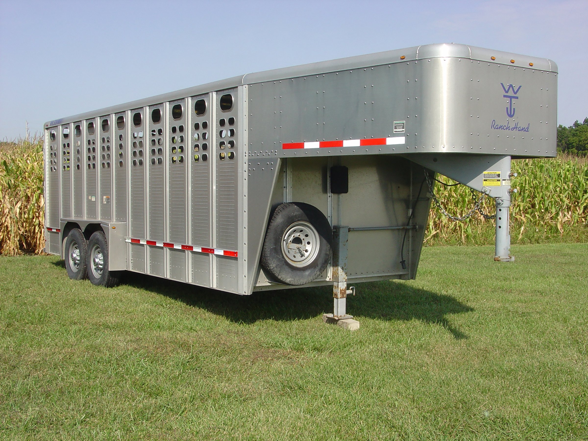 Property photo 32 - FARM EQUIPMENT AUCTION IN HAMILTON COUNTY, INDIANA
