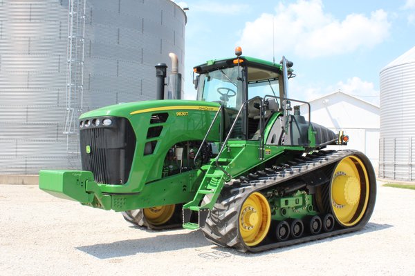 FARM EQUIPMENT RETIREMENT AUCTION IN CLINTON COUNTY, INDIANA