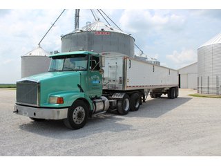 Property photo 48 - FARM EQUIPMENT RETIREMENT AUCTION IN CLINTON COUNTY, INDIANA